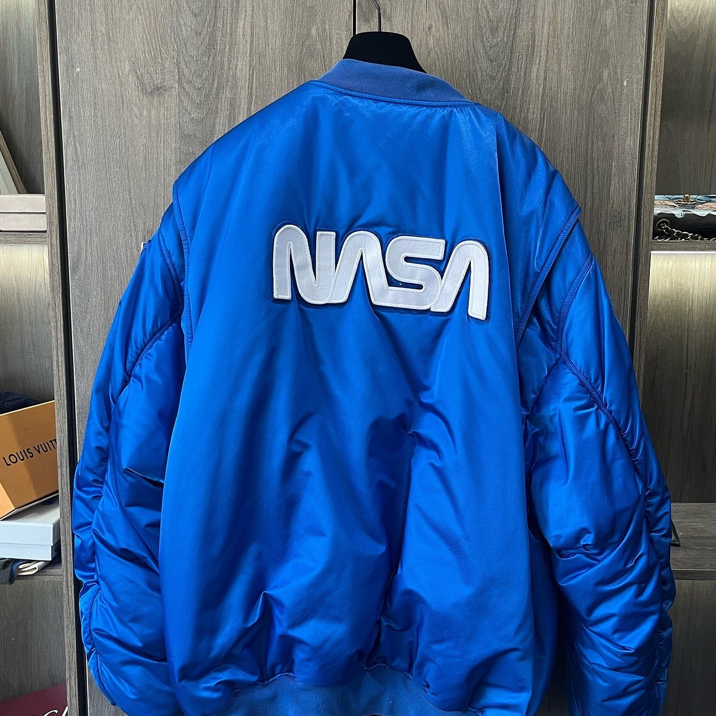 Balenciaga Balenciaga NASA Space Shuttle Bomber Jacket Size 46 Size US S / EU 44-46 / 1 - 2 Thumbnail