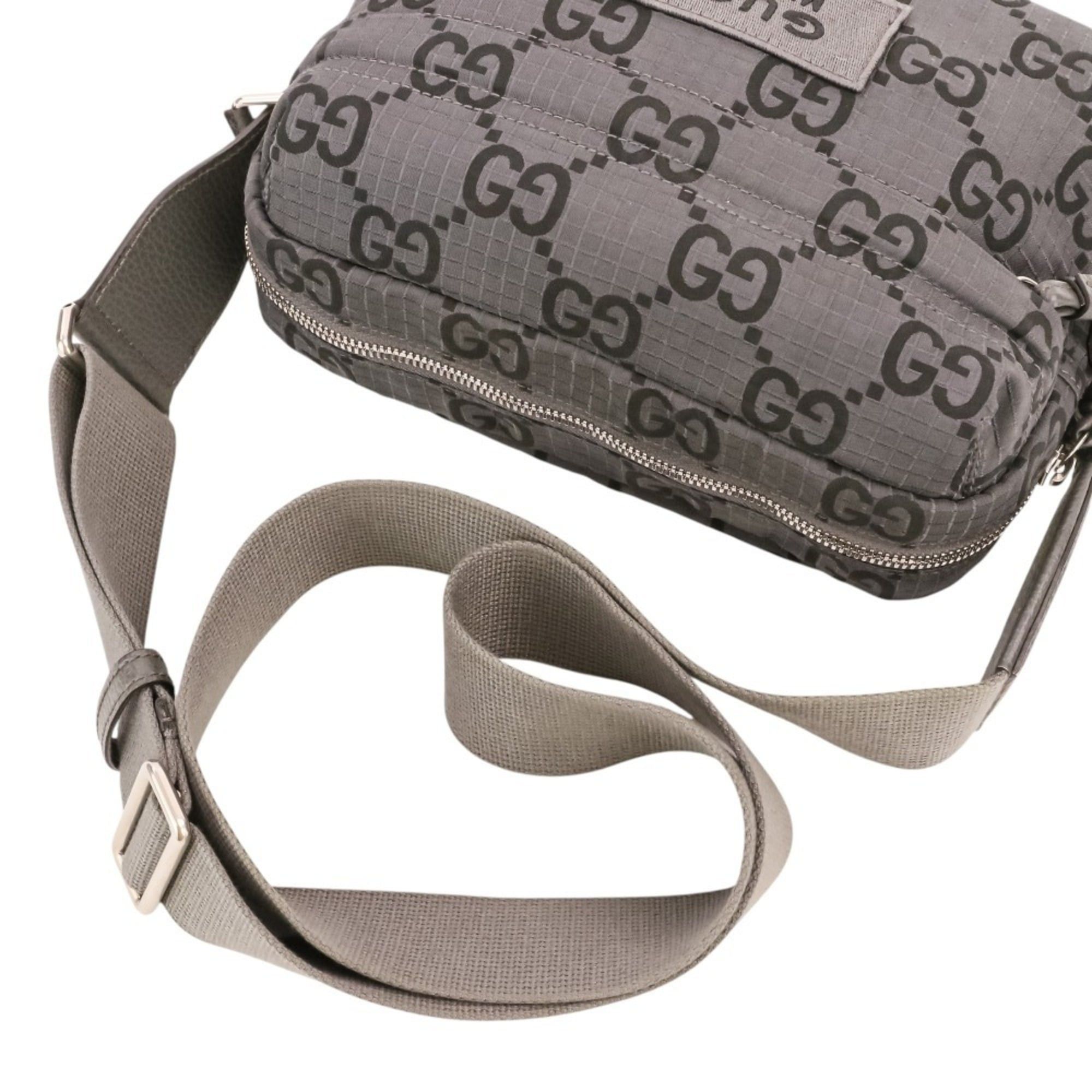 Gucci GUCCI ECONYLON GG Polyester Shoulder Bag, Medium, 767931 520981, Gray, Men's/Women's Size ONE SIZE - 8 Thumbnail