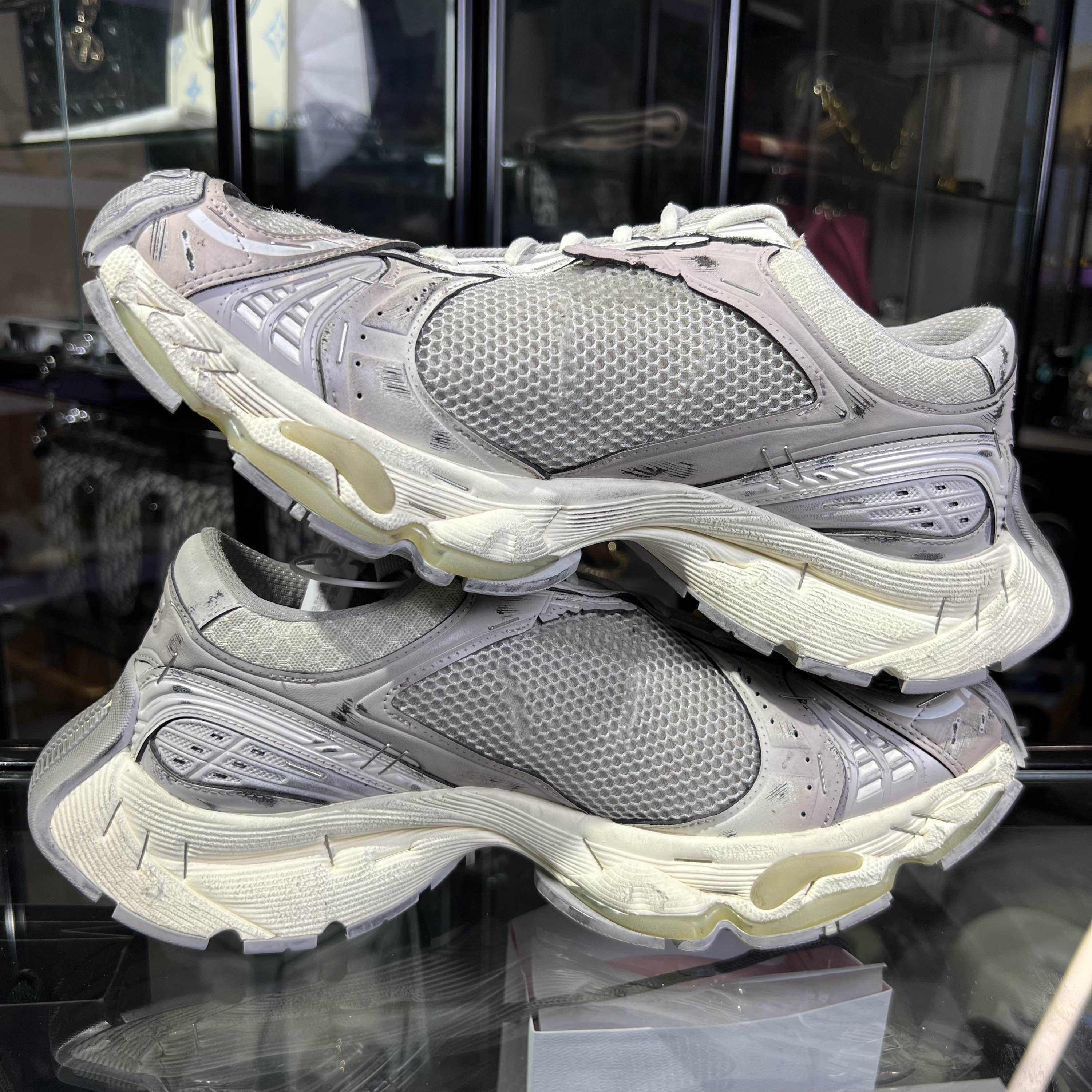 Balenciaga Balenciaga Stapler Low-Top Sneakers US 9 / EU 42 Size US 9 / EU 42 - 8 Thumbnail