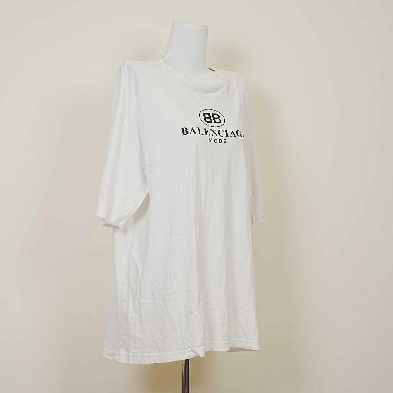 Balenciaga Balenciaga Logo T-Shirt Size L Size US L / EU 52-54 / 3 - 6 Thumbnail