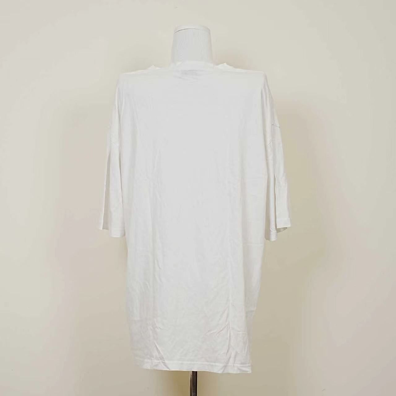Balenciaga Balenciaga Logo T-Shirt Size L Size US L / EU 52-54 / 3 - 2 Thumbnail