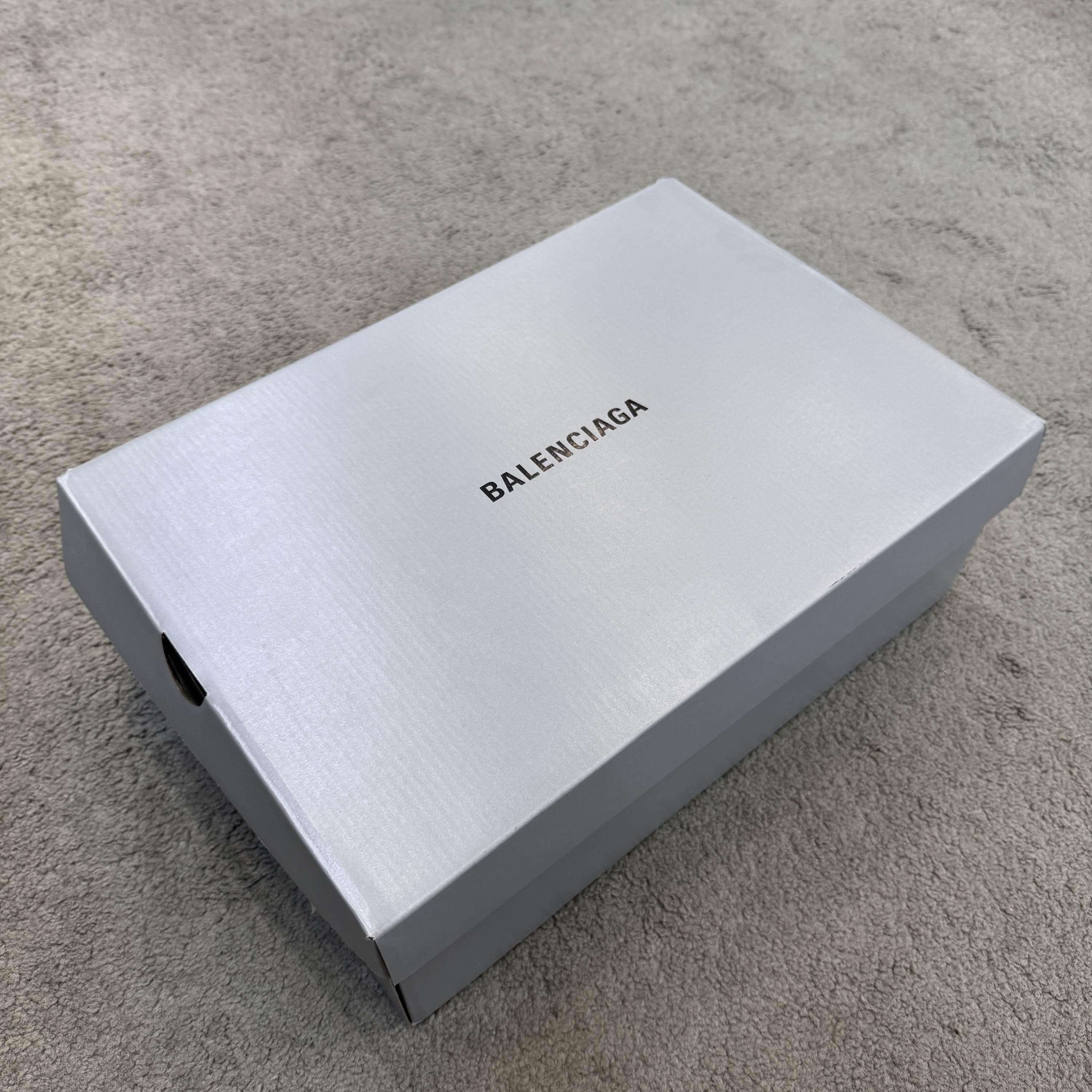 Balenciaga Balenciaga 3XL Sneakers Size 13 Size US 13 / EU 46 - 6 Thumbnail