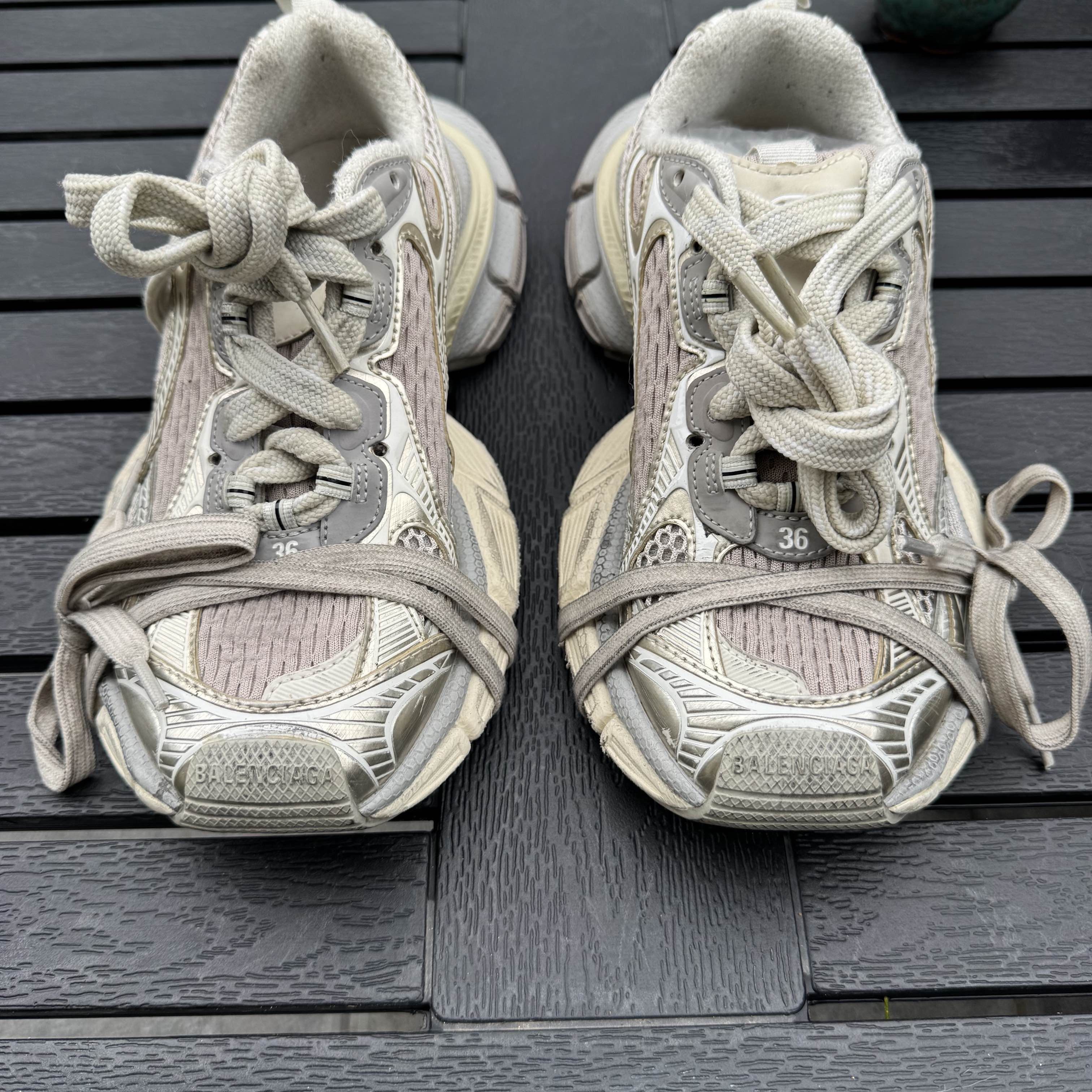 Balenciaga Balenciaga 3XL Low-Top Sneakers Size 36 Size US 6 / IT 36 - 2 Thumbnail