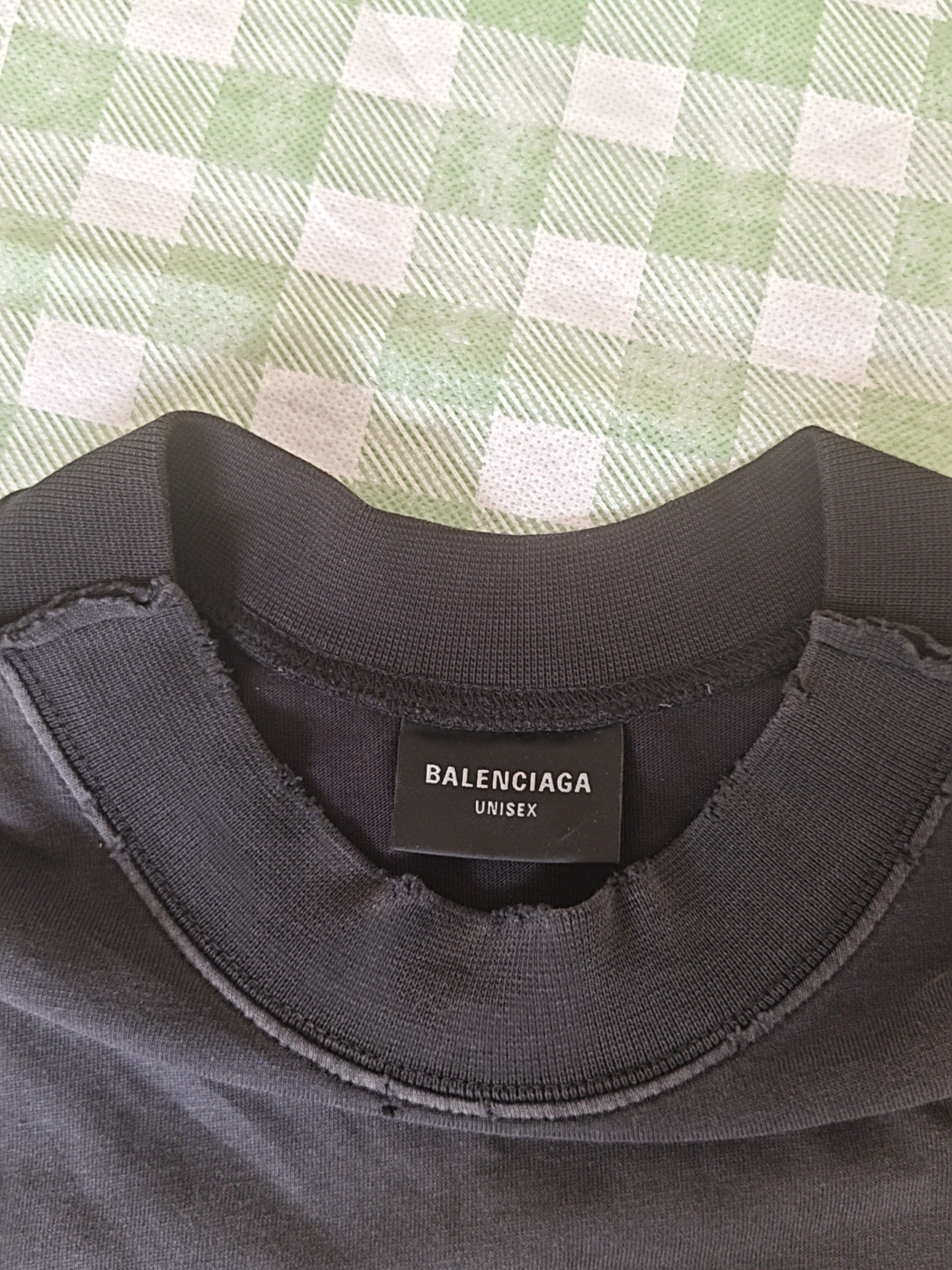 Balenciaga Balenciaga Tape Logo T-Shirt Size 2 Size US M / EU 48-50 / 2 - 3 Thumbnail