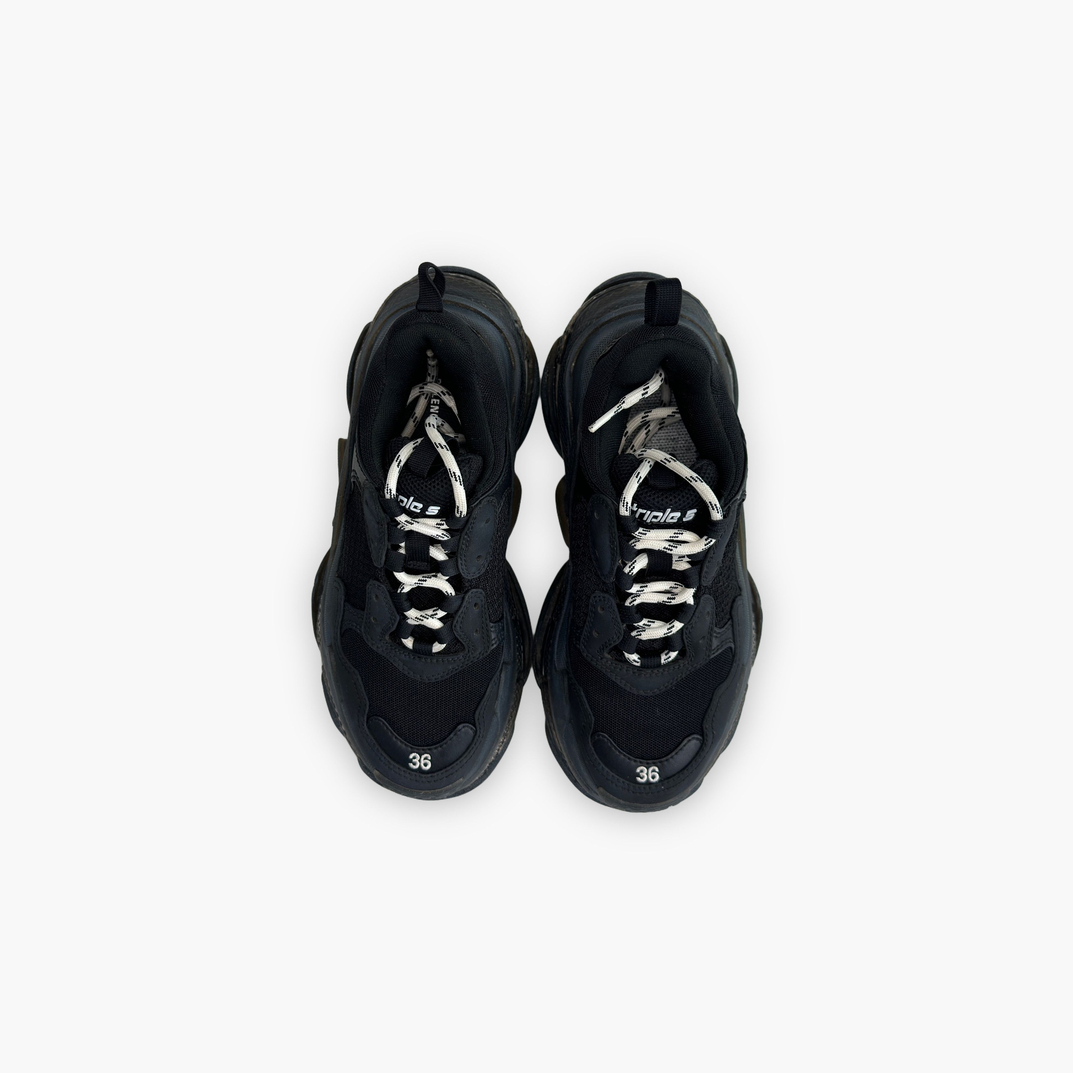 Balenciaga Balenciaga Triple S Low-Top Sneakers Size 36 Size US 6 / IT 36 - 9 Thumbnail