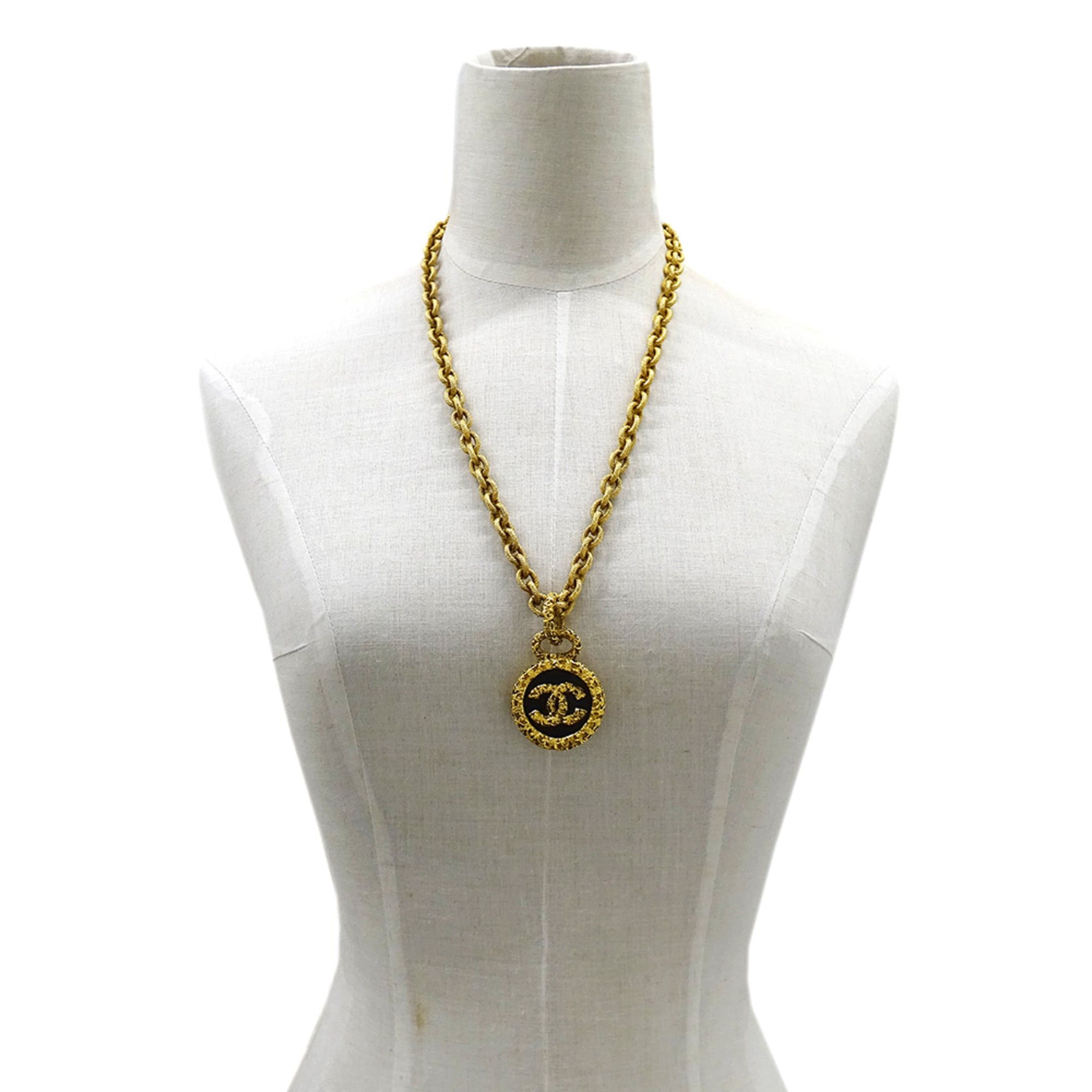 Chanel Chanel necklace for women, gold and black, with the iconic logo. Size ONE SIZE - 6 Thumbnail