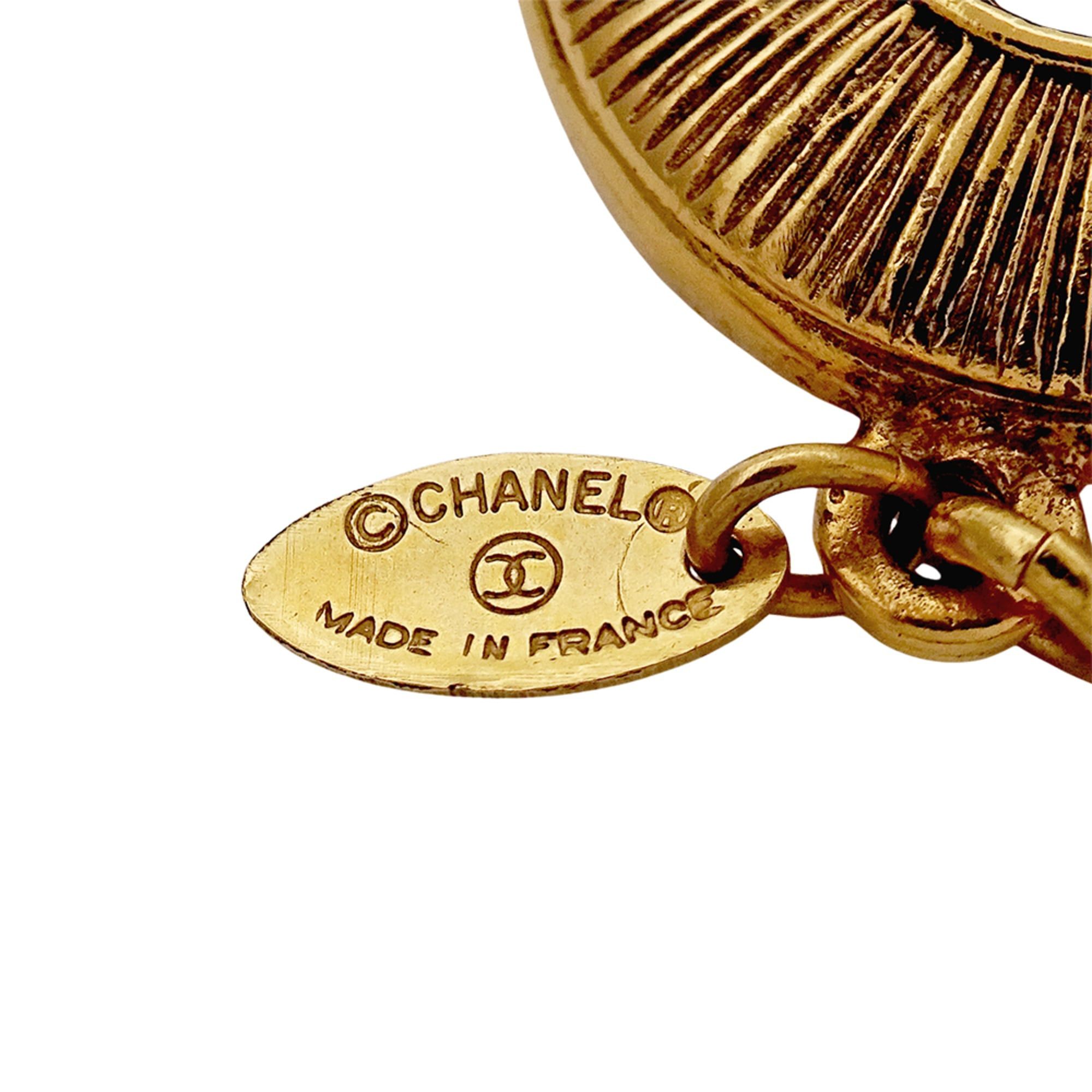 Chanel Chanel bracelet for women, gold, Coco Mark circle design. Size ONE SIZE - 4 Thumbnail