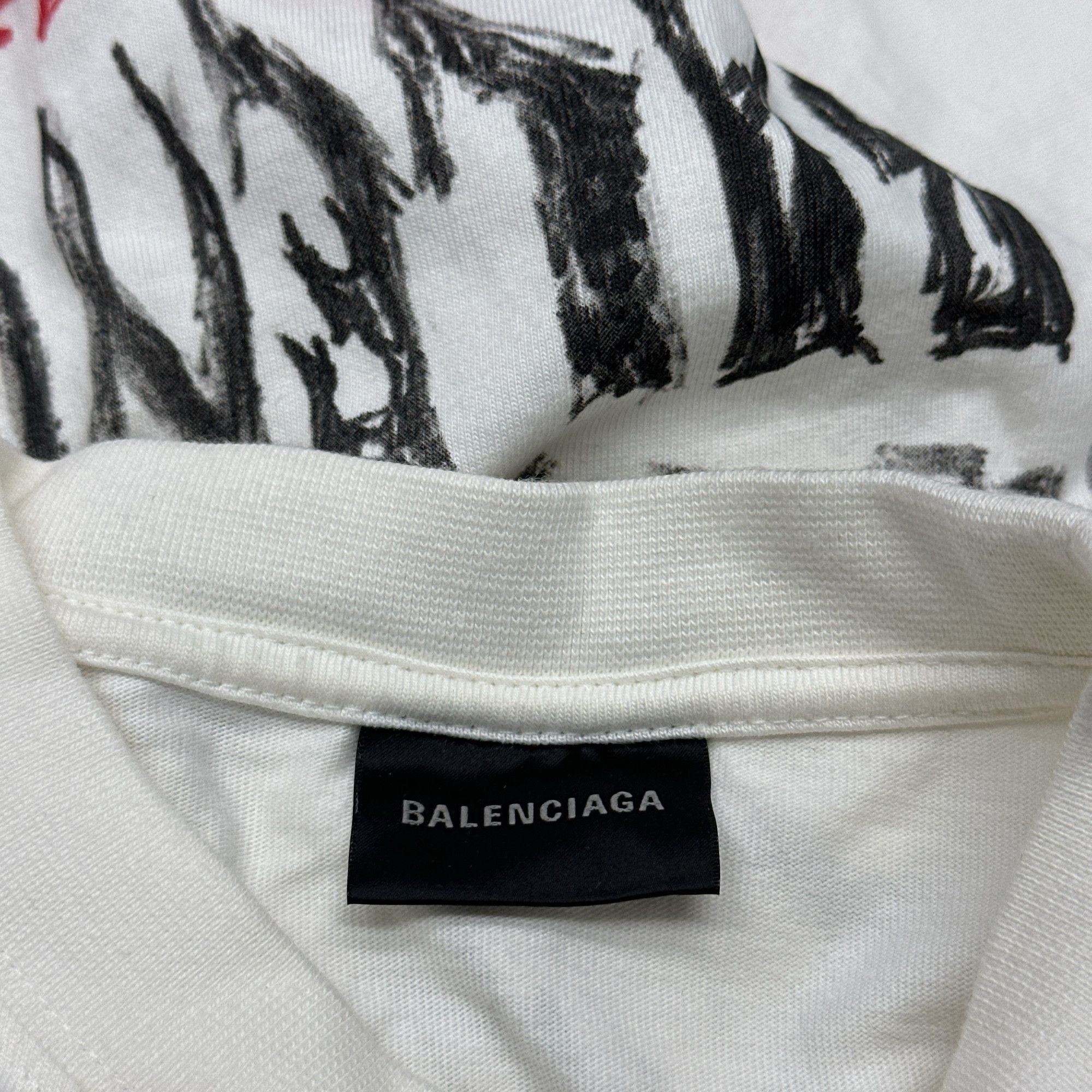 Balenciaga Balenciaga Graphic Logo T-Shirt Size XS Size US XS / EU 42 / 0 - 3 Thumbnail