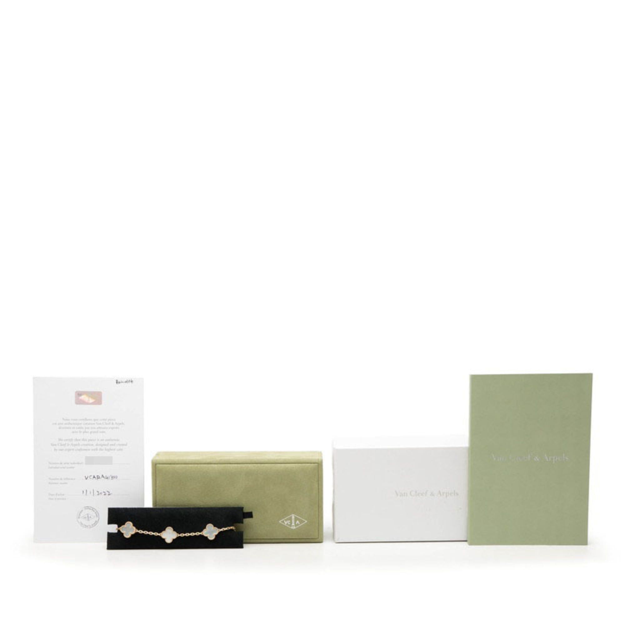 Van Cleef & Arpels Van Cleef & Arpels Vintage Alhambra Bracelet VCARA41800 18KYG Yellow Gold Mother-of-Pearl Women's Size ONE SIZE - 6 Thumbnail