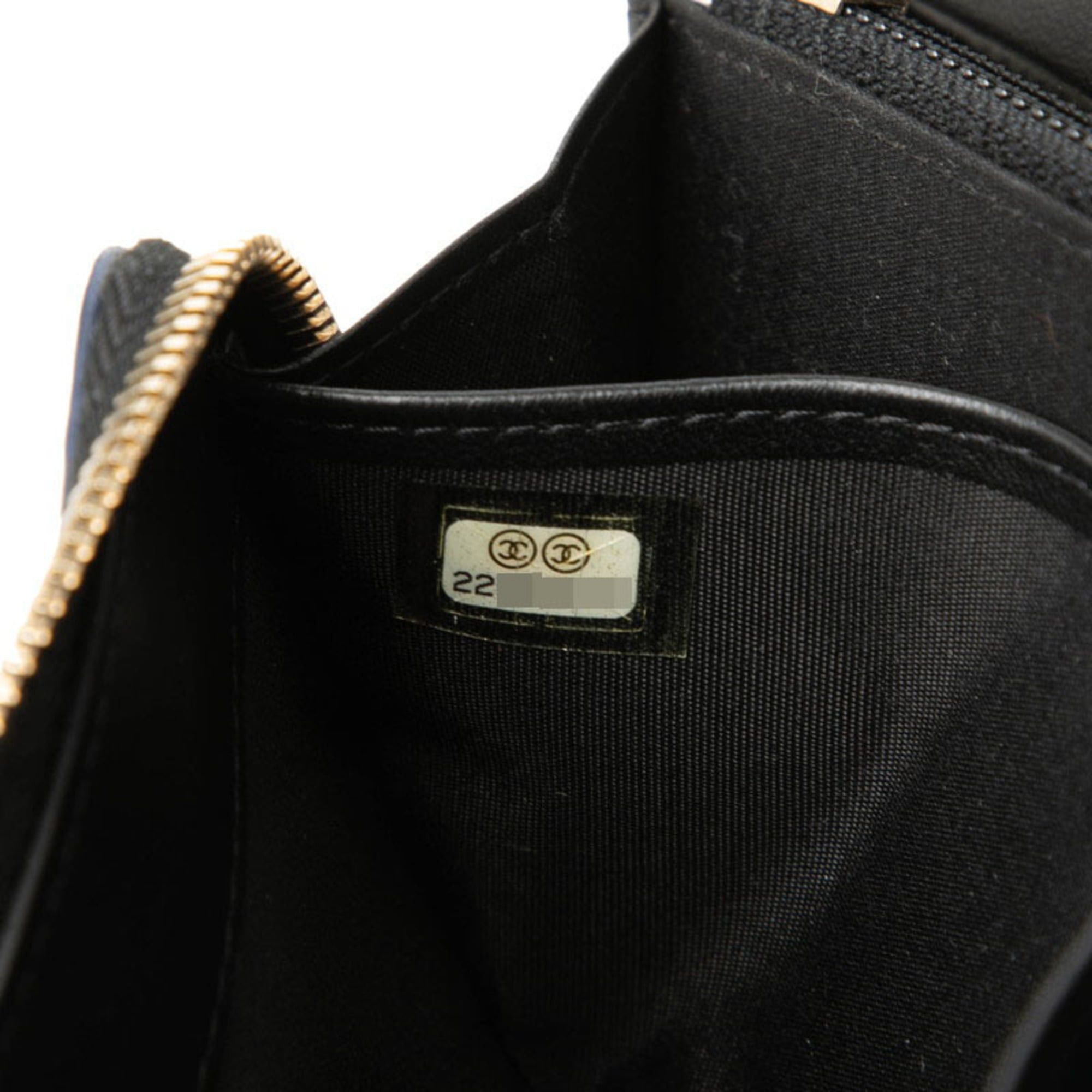 Chanel Chanel Coco Mark Matelassé Round Zip Long Wallet Black Navy Leather Faux Pearl Women's CHANEL Size ONE SIZE - 6 Thumbnail