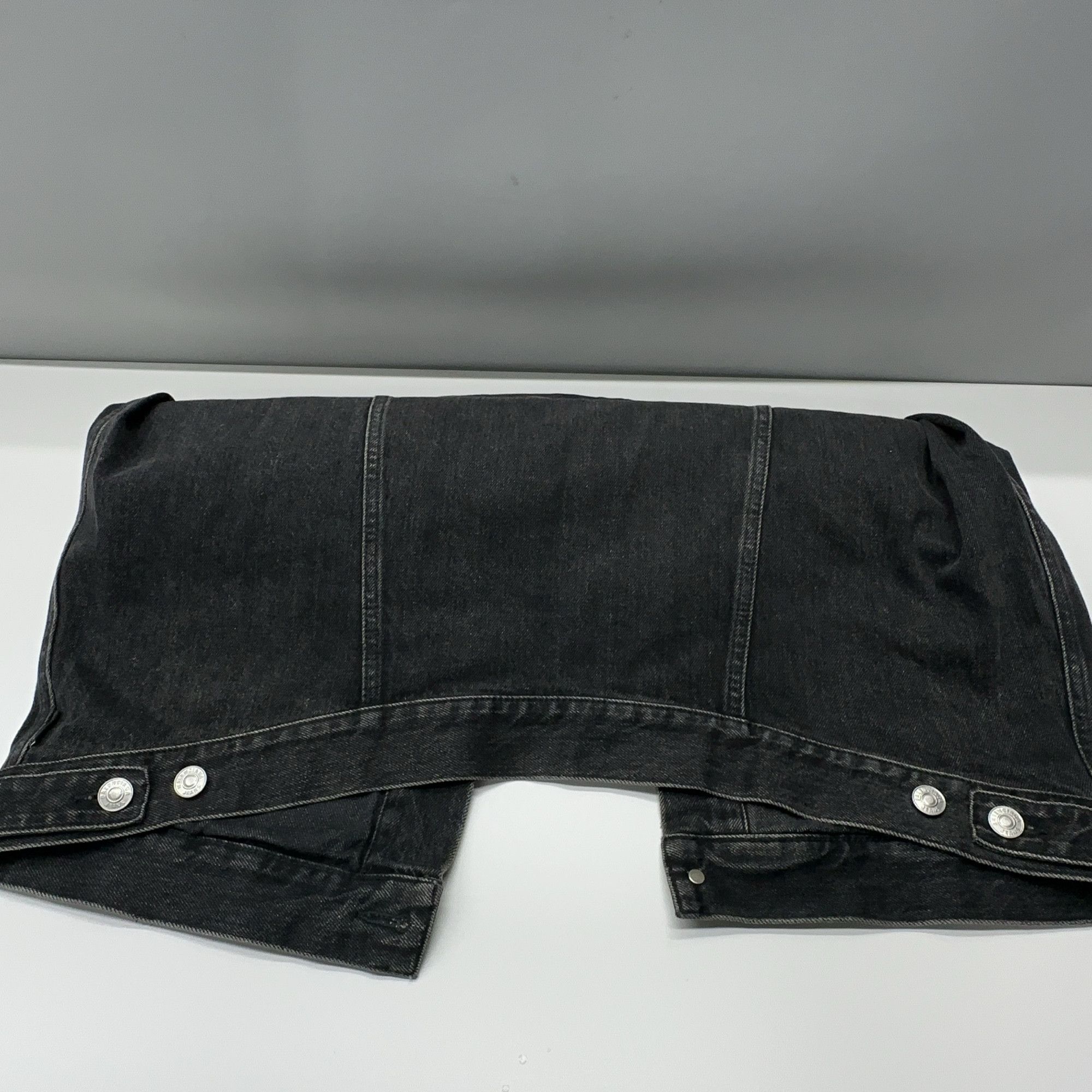Balenciaga Balenciaga Logo Denim Jacket Size S Size US S / EU 44-46 / 1 - 12 Thumbnail