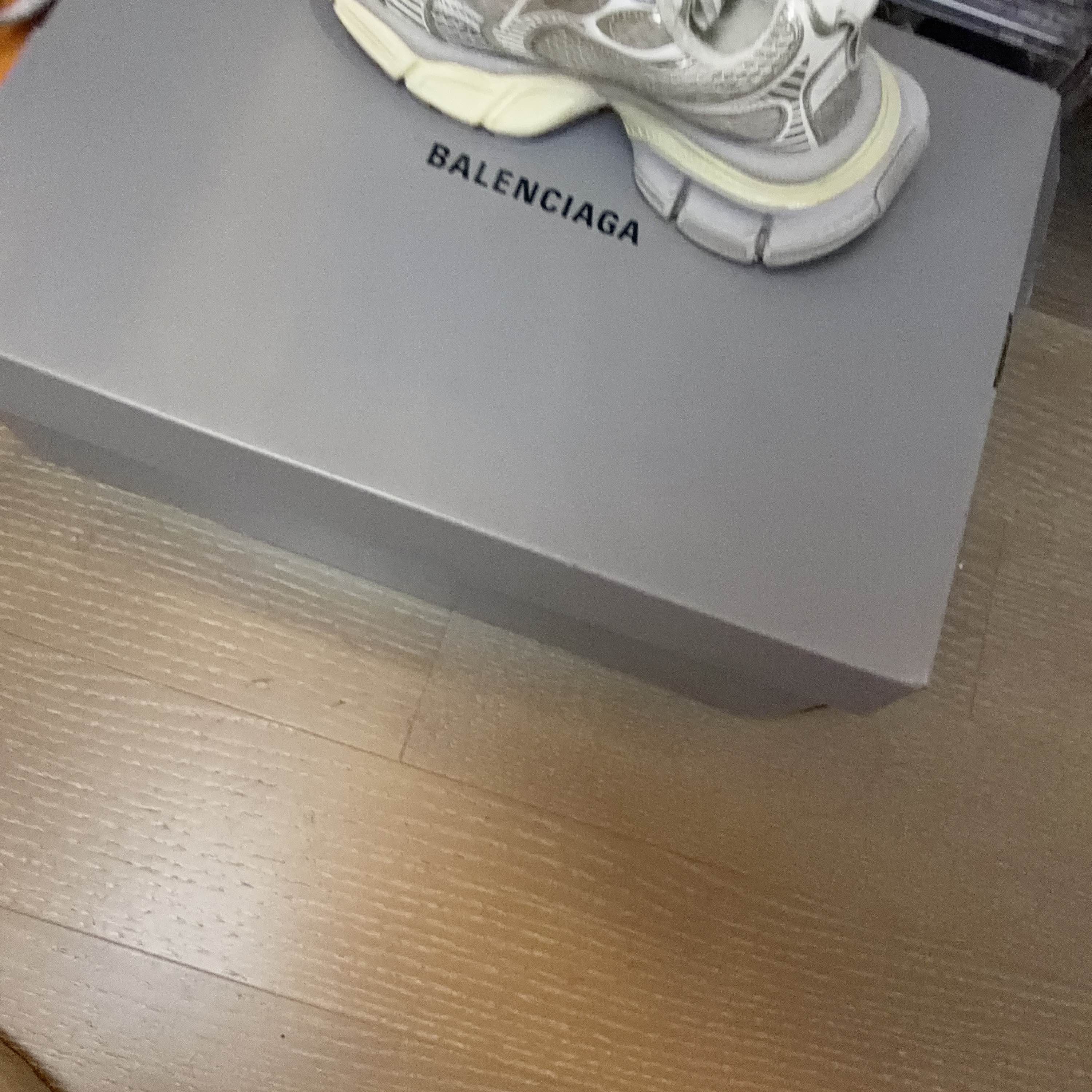 Balenciaga Balenciaga 3XL Low-Top Sneakers Size 36 Size US 6 / IT 36 - 6 Thumbnail