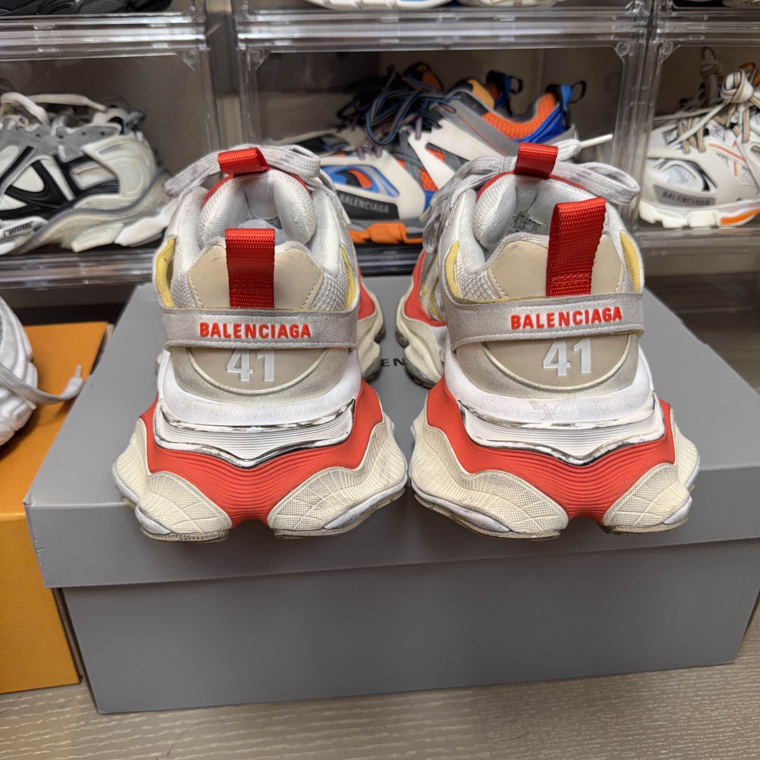 Balenciaga Balenciaga Cargo Sneakers White Red Size 8 Size US 8 / EU 41 - 3 Thumbnail