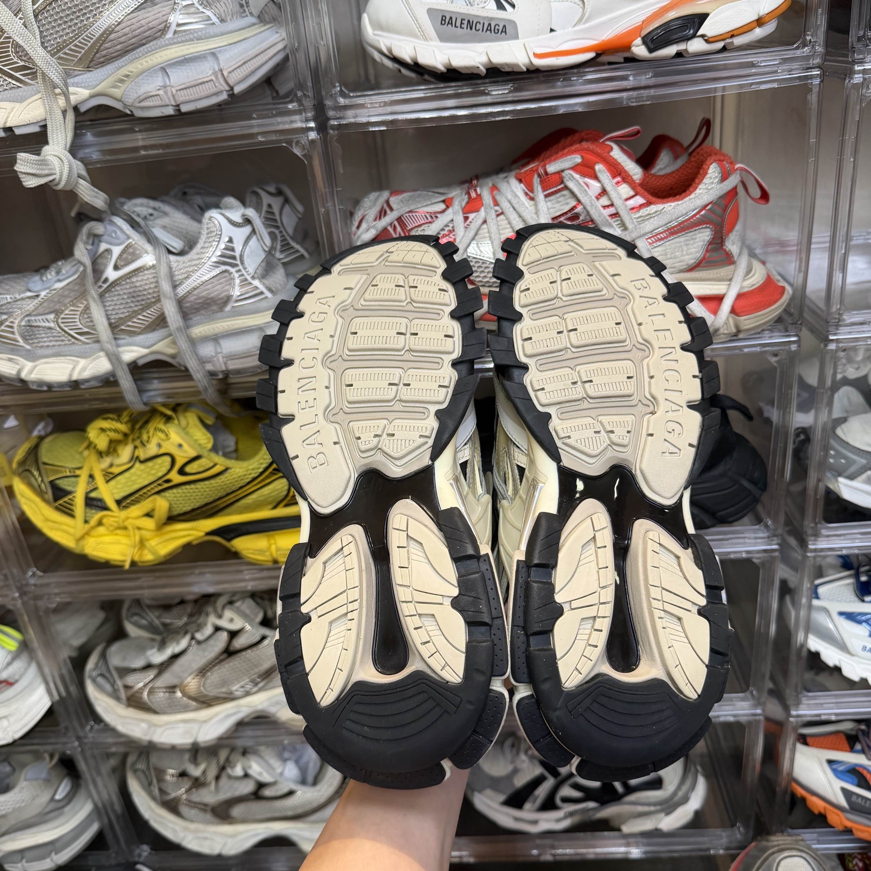 Balenciaga Balenciaga Track 2.0 Sneakers Size US 8 / EU 41 Size US 8 / EU 41 - 4 Thumbnail