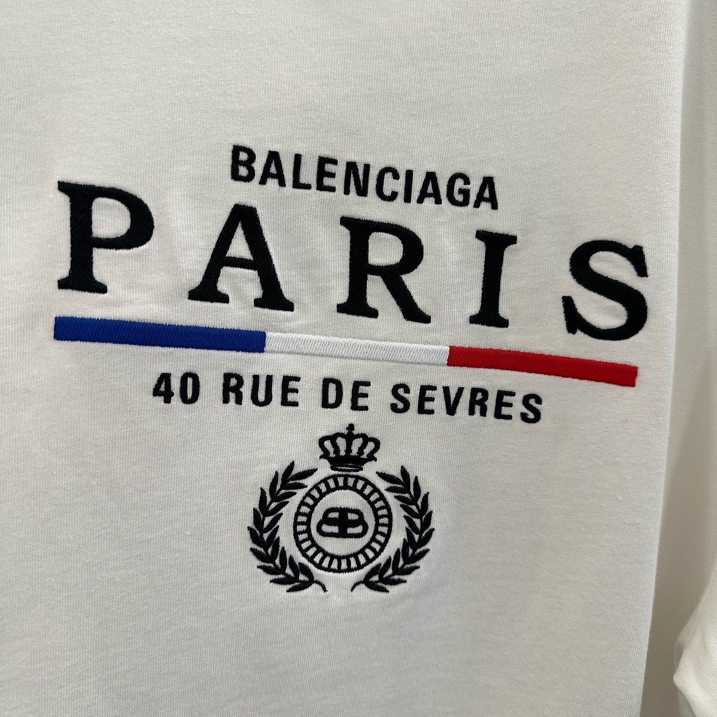 Balenciaga Balenciaga Paris Logo T-Shirt Size S Size US S / EU 44-46 / 1 - 8 Thumbnail