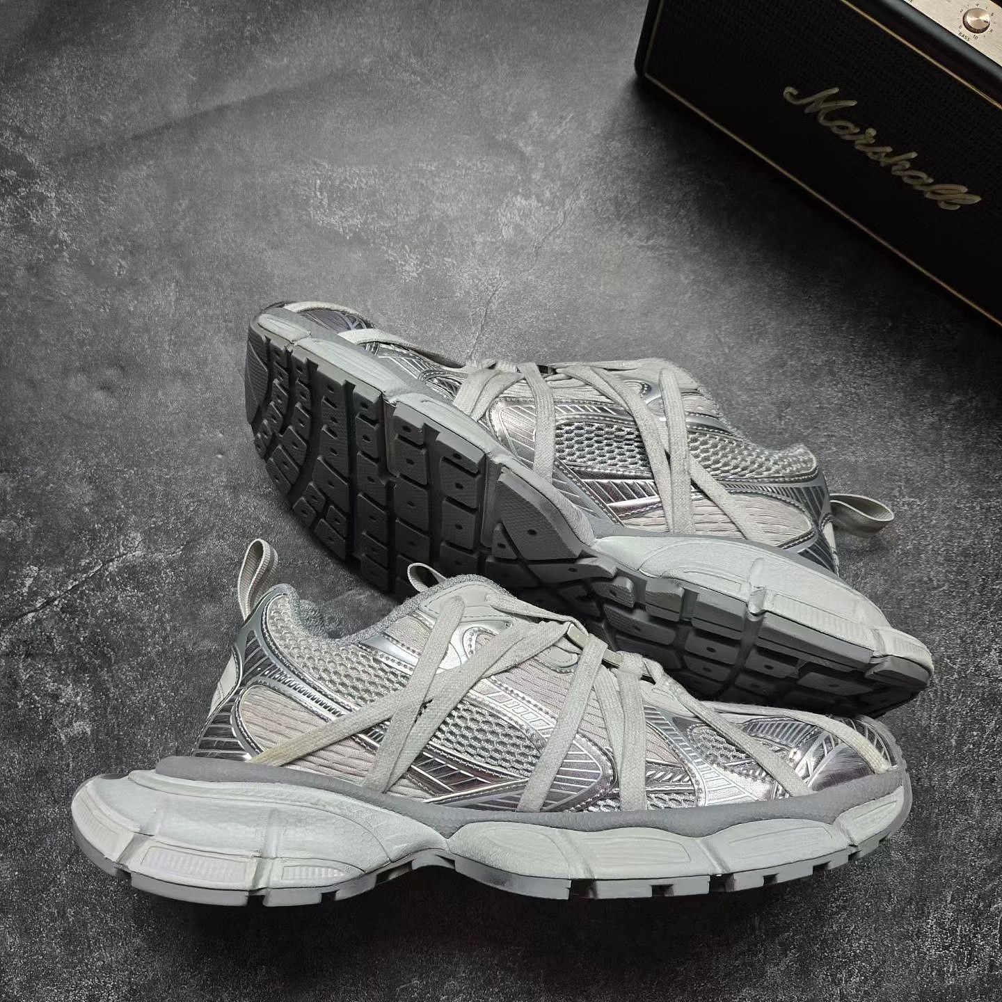 Balenciaga Balenciaga 3XL Low-Top Sneakers Gray Size 9 Size US 9 / EU 42 - 9 Thumbnail