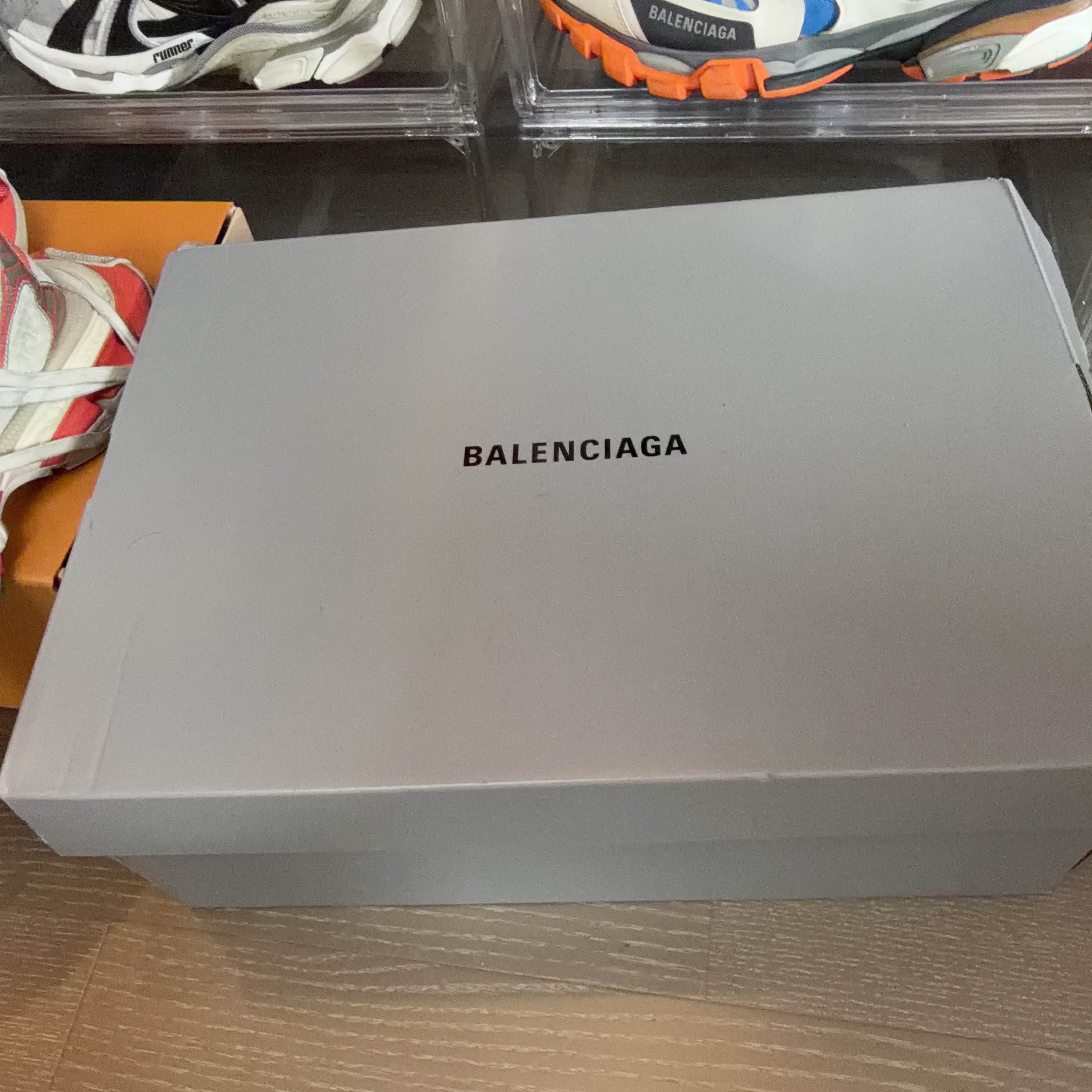 Balenciaga Balenciaga Runner Sneakers Size 7 Size US 7 / EU 40 - 6 Thumbnail