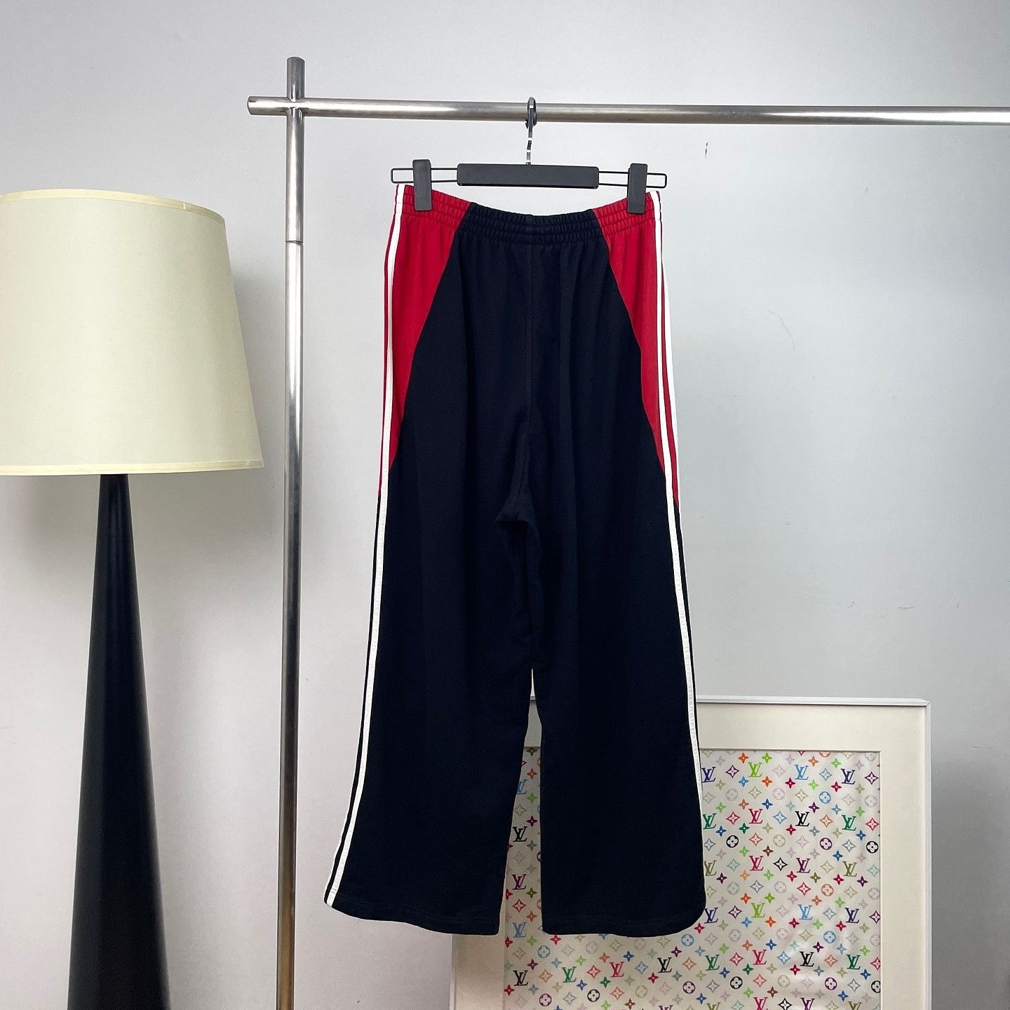 Balenciaga Balenciaga x Adidas Colorblock Sweatpants Size S Size US 30 / EU 46 - 2 Thumbnail