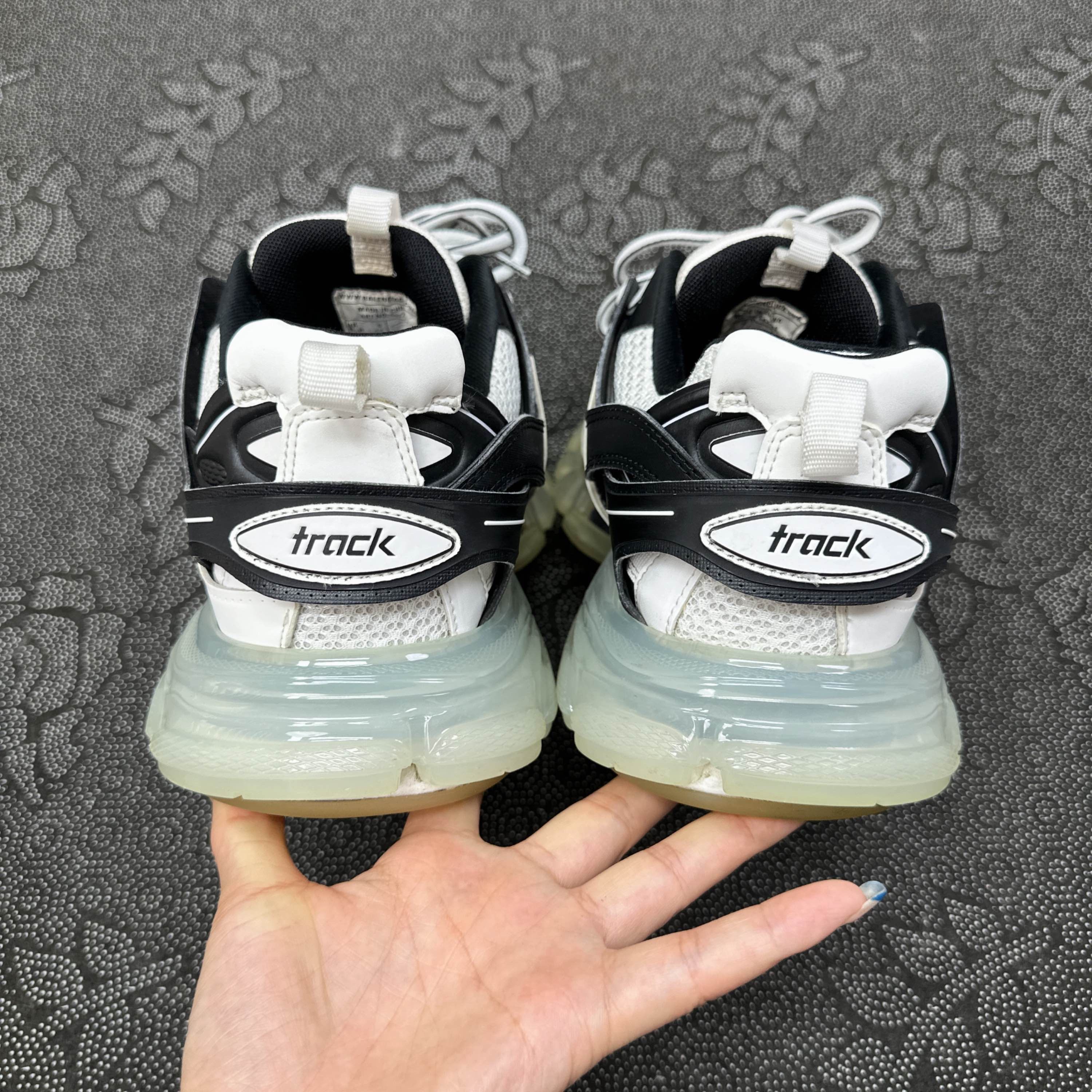 Balenciaga Balenciaga Track Clearsole Sneakers Size 9 Size US 9 / EU 42 - 3 Thumbnail