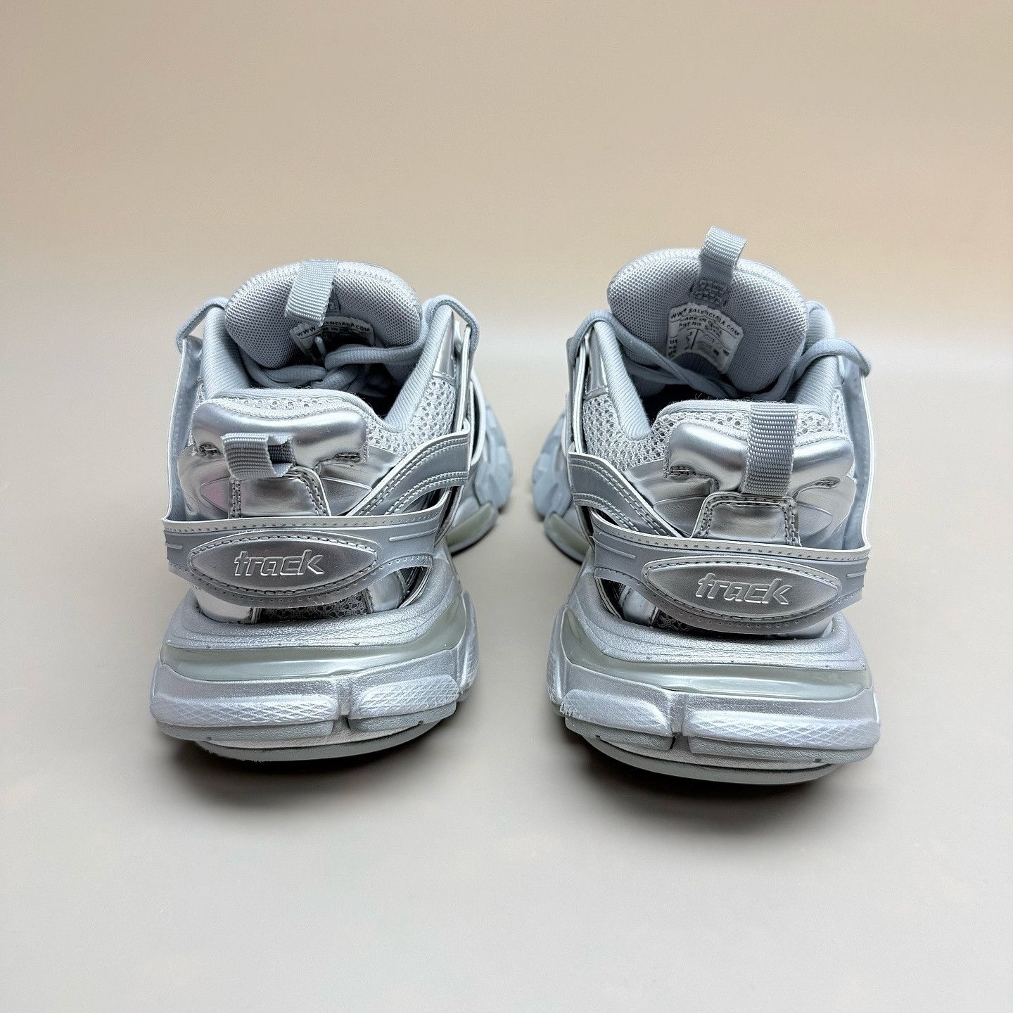 Balenciaga Balenciaga Silver Track Sneakers Size 36 Size US 6 / IT 36 - 3 Thumbnail
