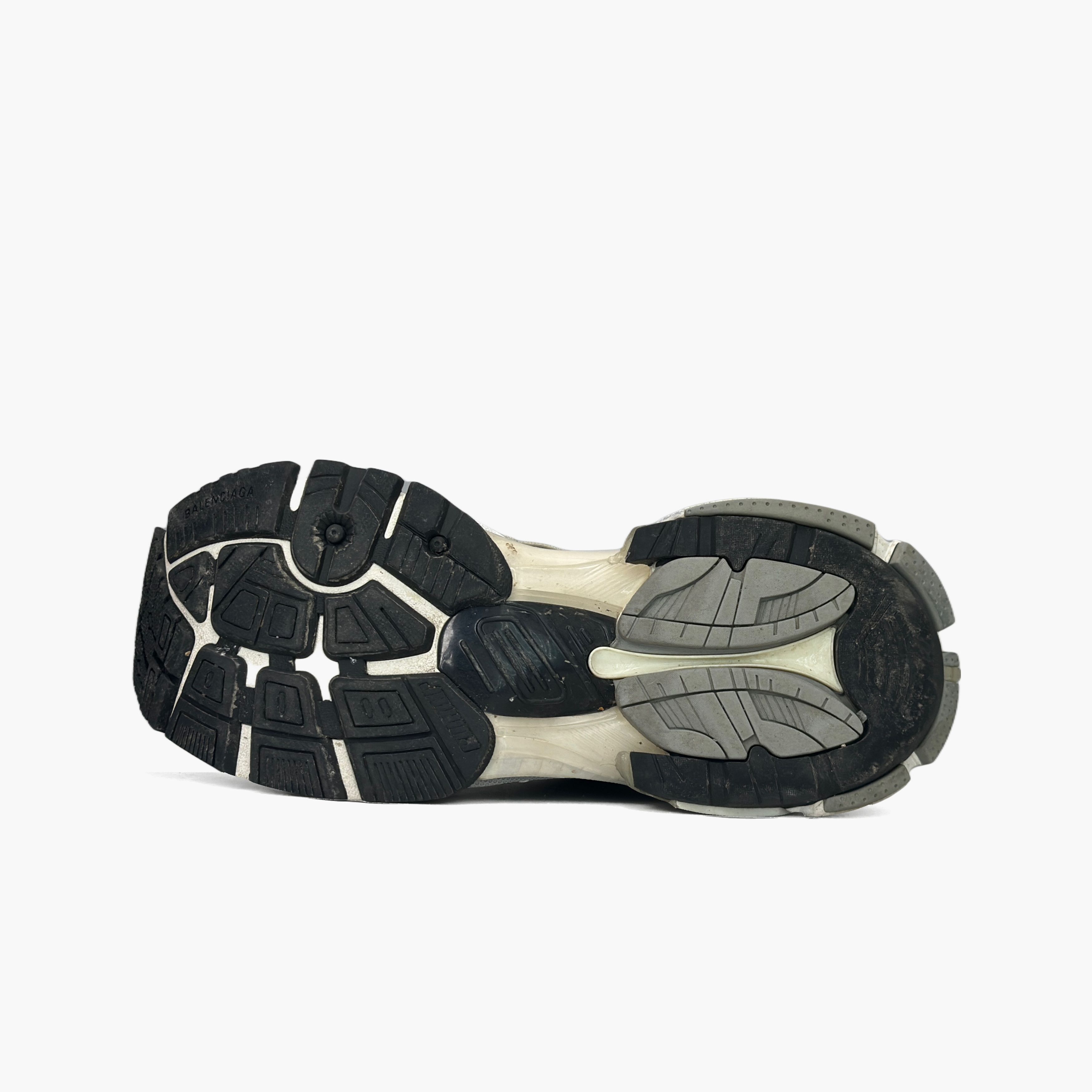 Balenciaga Balenciaga Runner Low-Top Sneakers Size 8 Size US 8 / EU 41 - 8 Thumbnail