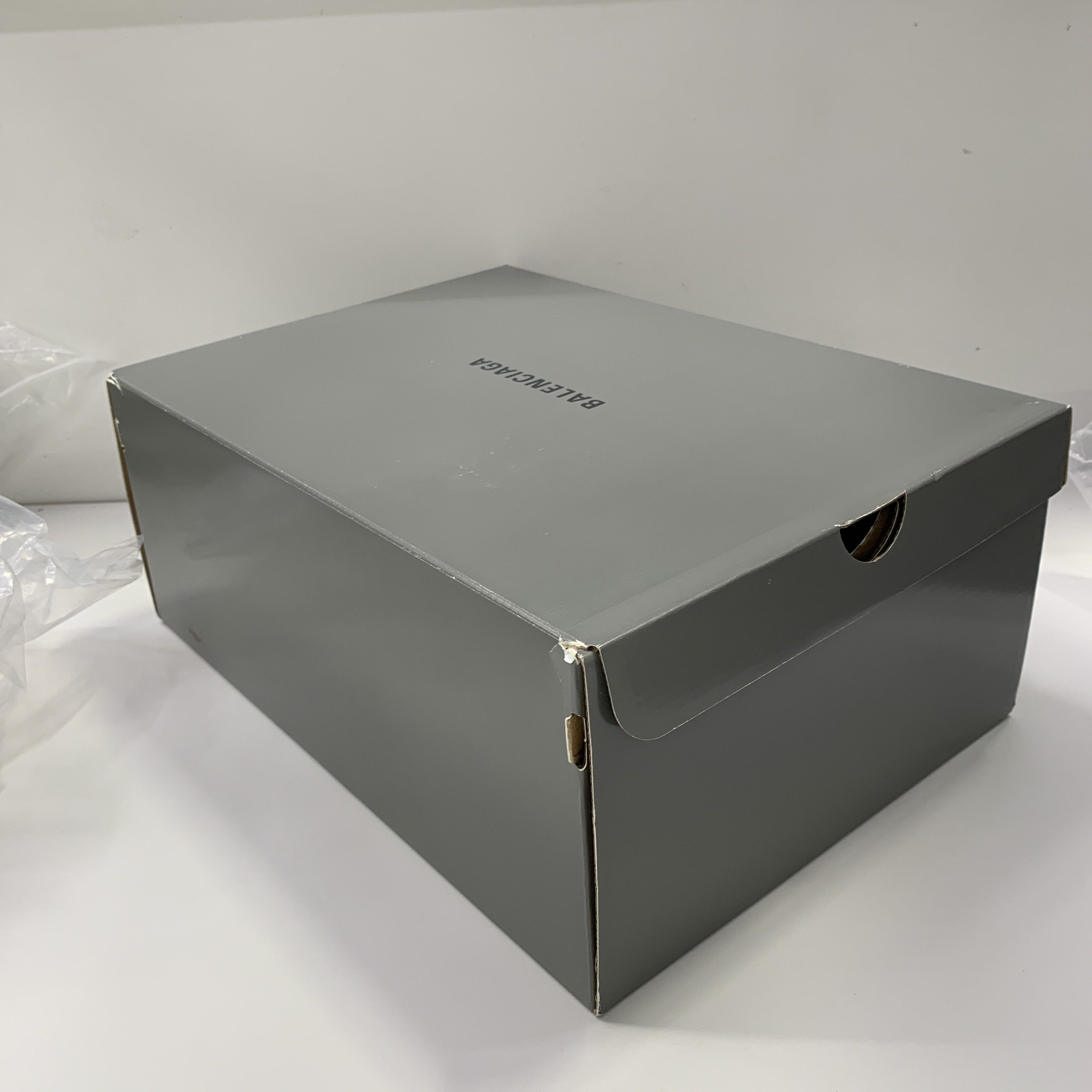 Balenciaga Balenciaga Cargo Sneakers Size 38 Size US 8 / IT 38 - 11 Thumbnail