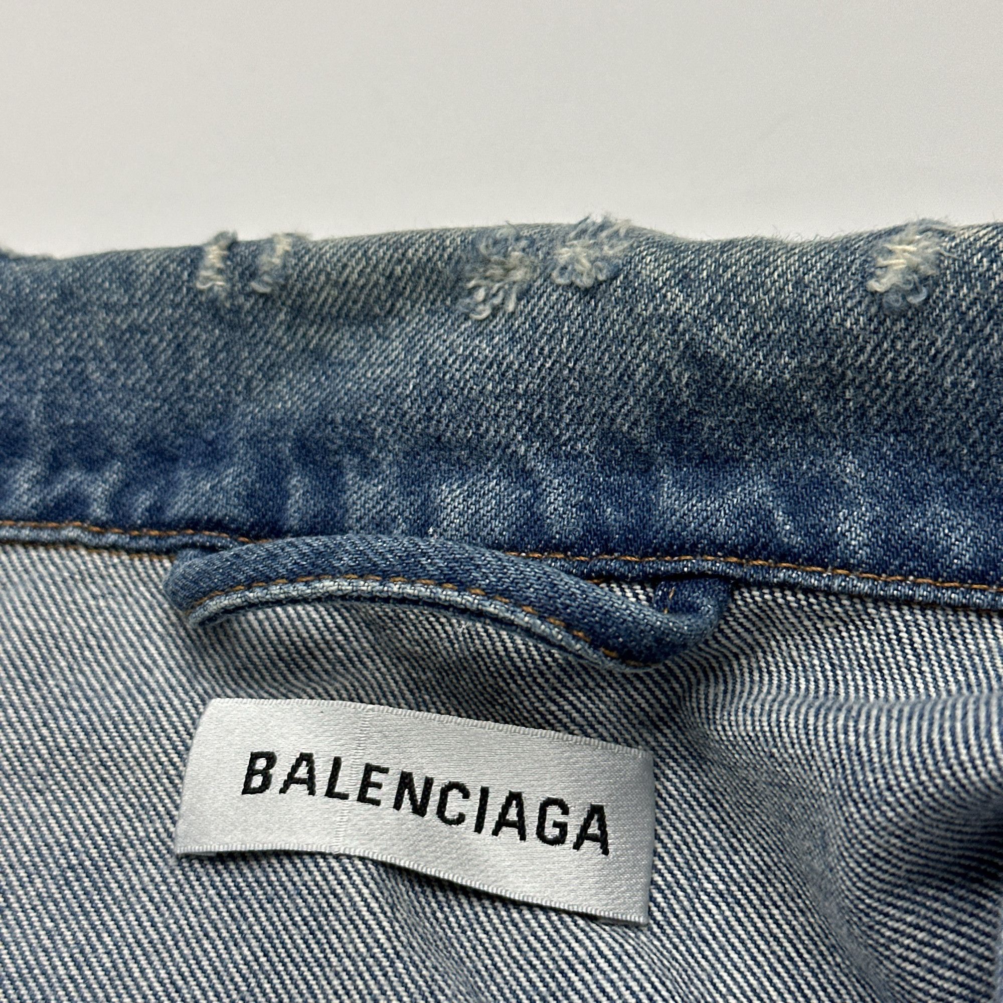 Balenciaga Balenciaga Graffiti Denim Jacket Size 34 Size XXS / US 00 / IT 34 - 4 Thumbnail