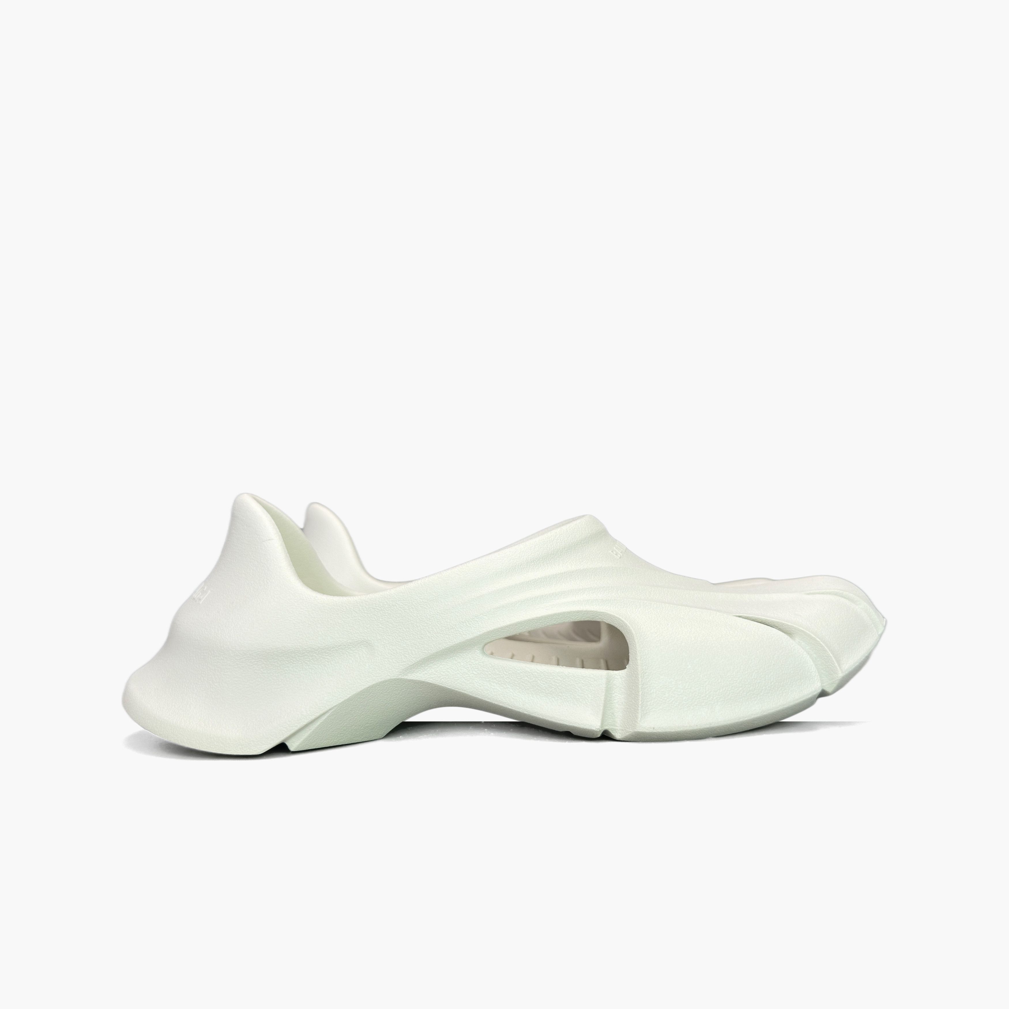 Balenciaga Balenciaga Mold Rubber Slip Ons Size 9 Size US 9 / EU 42 - 4 Thumbnail