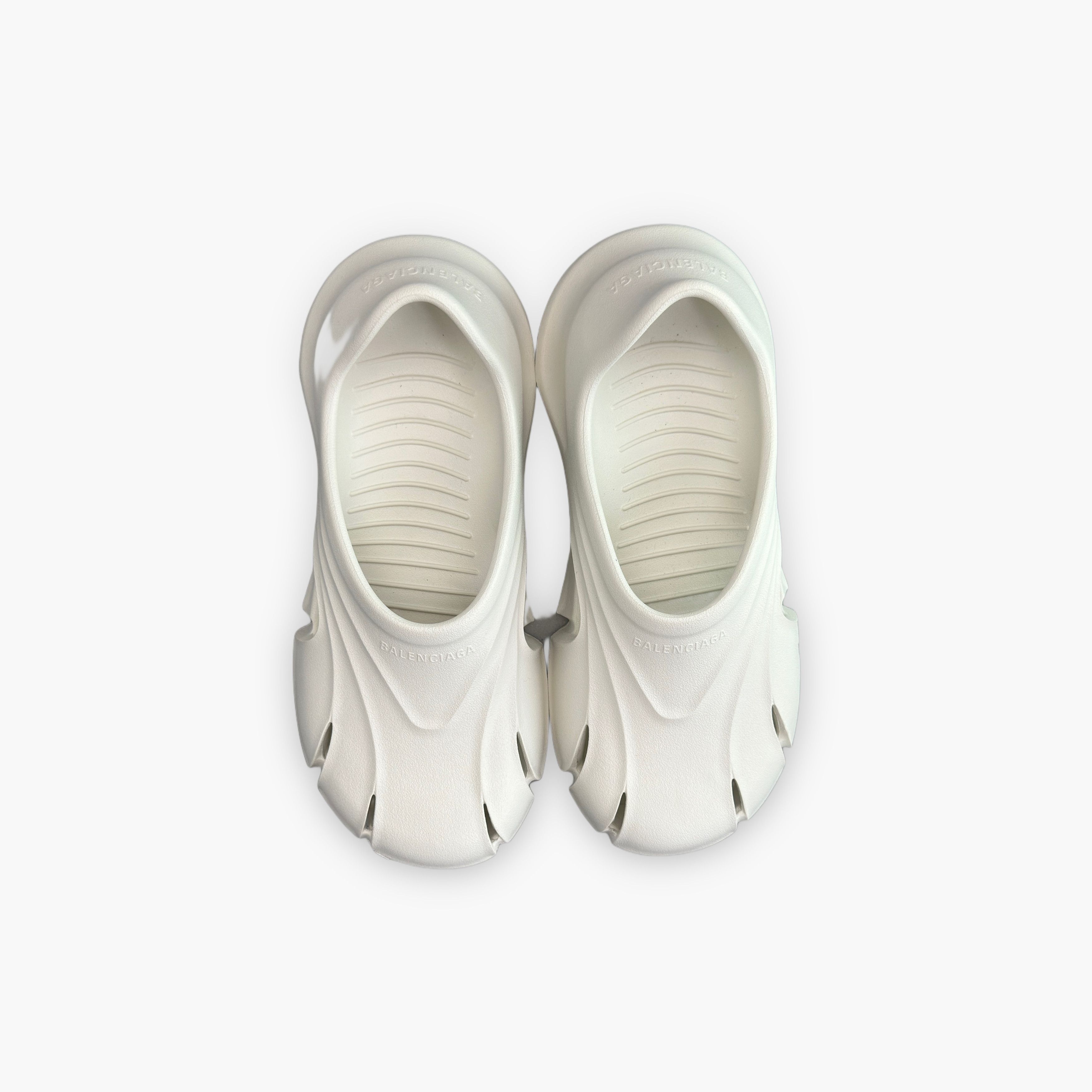 Balenciaga Balenciaga Mold Rubber Slip Ons Size 9 Size US 9 / EU 42 - 9 Thumbnail