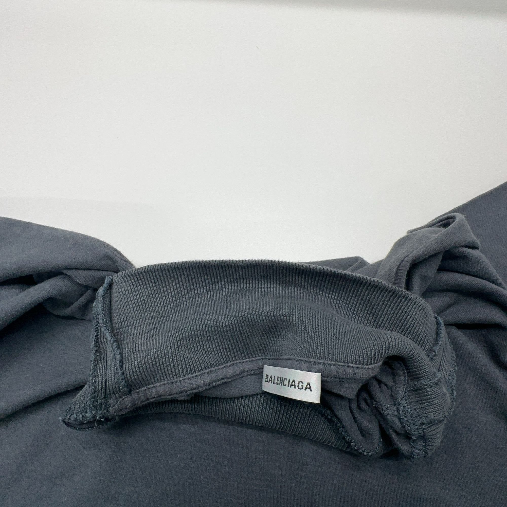 Balenciaga Balenciaga B Embroidery Mock Neck T-Shirt Size S Size US S / EU 44-46 / 1 - 5 Thumbnail