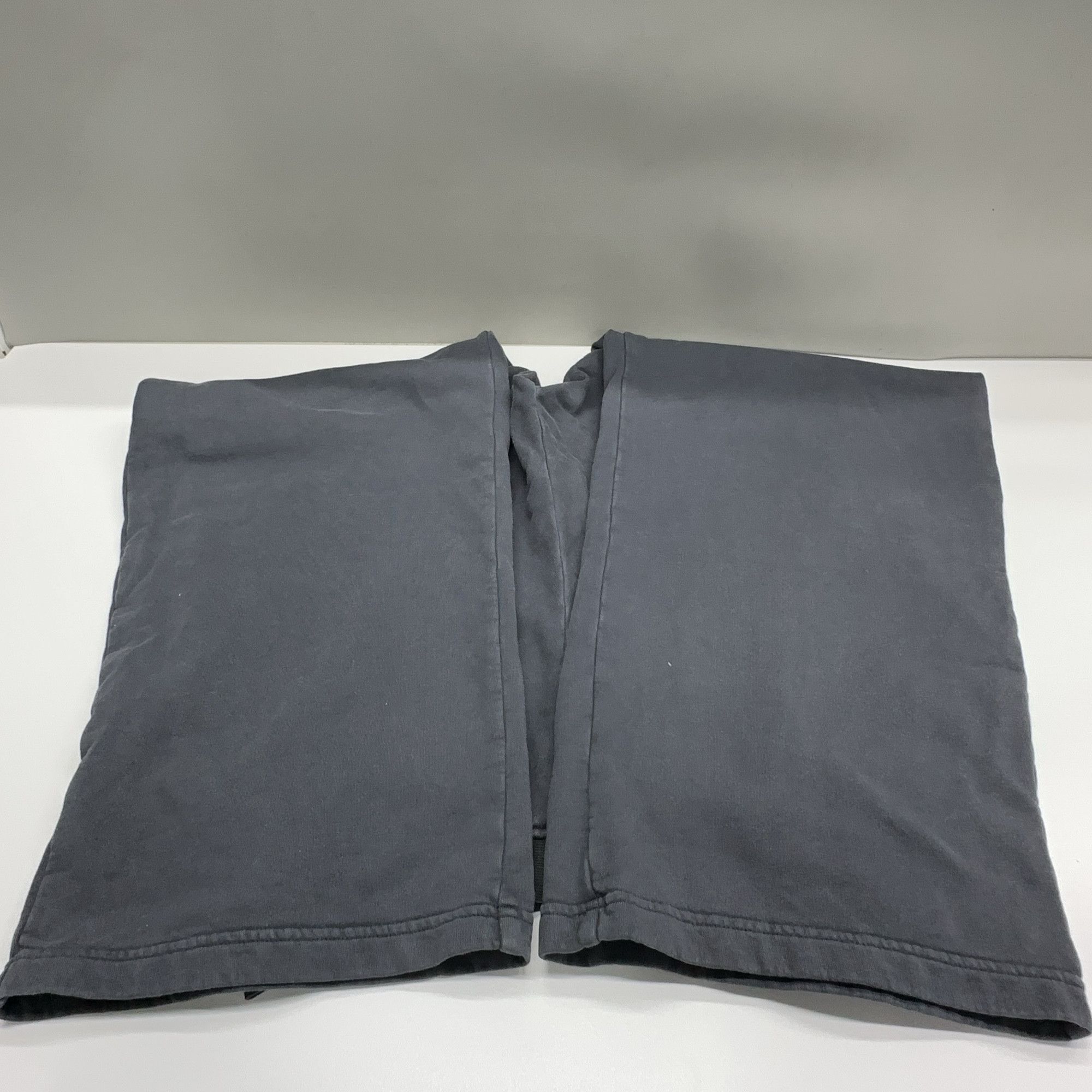 Balenciaga Balenciaga Logo Sweatpants Size S Size US 30 / EU 46 - 7 Thumbnail