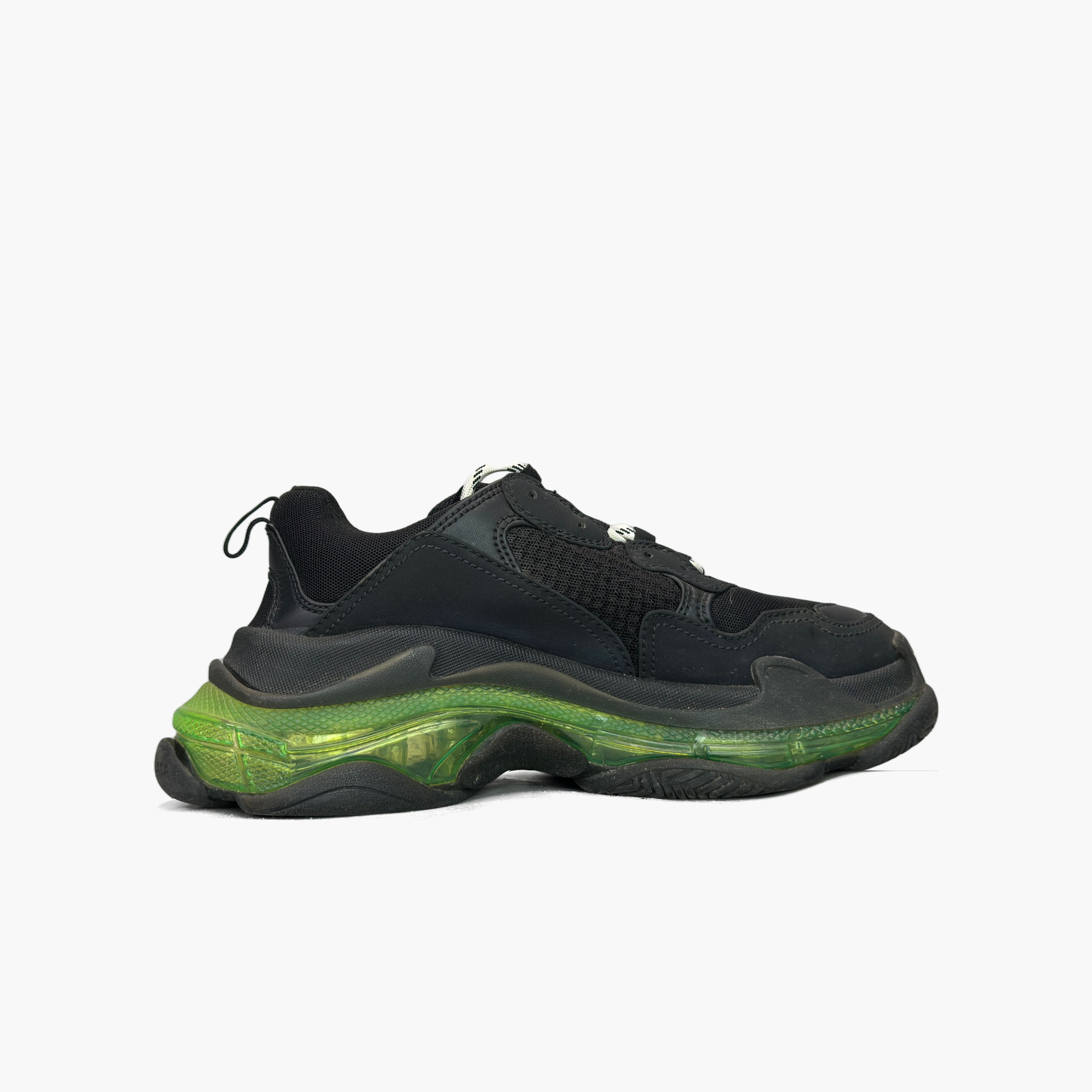 Balenciaga Balenciaga Triple S Clear Sole Sneakers Size 40 Size US 7 / EU 40 - 2 Thumbnail