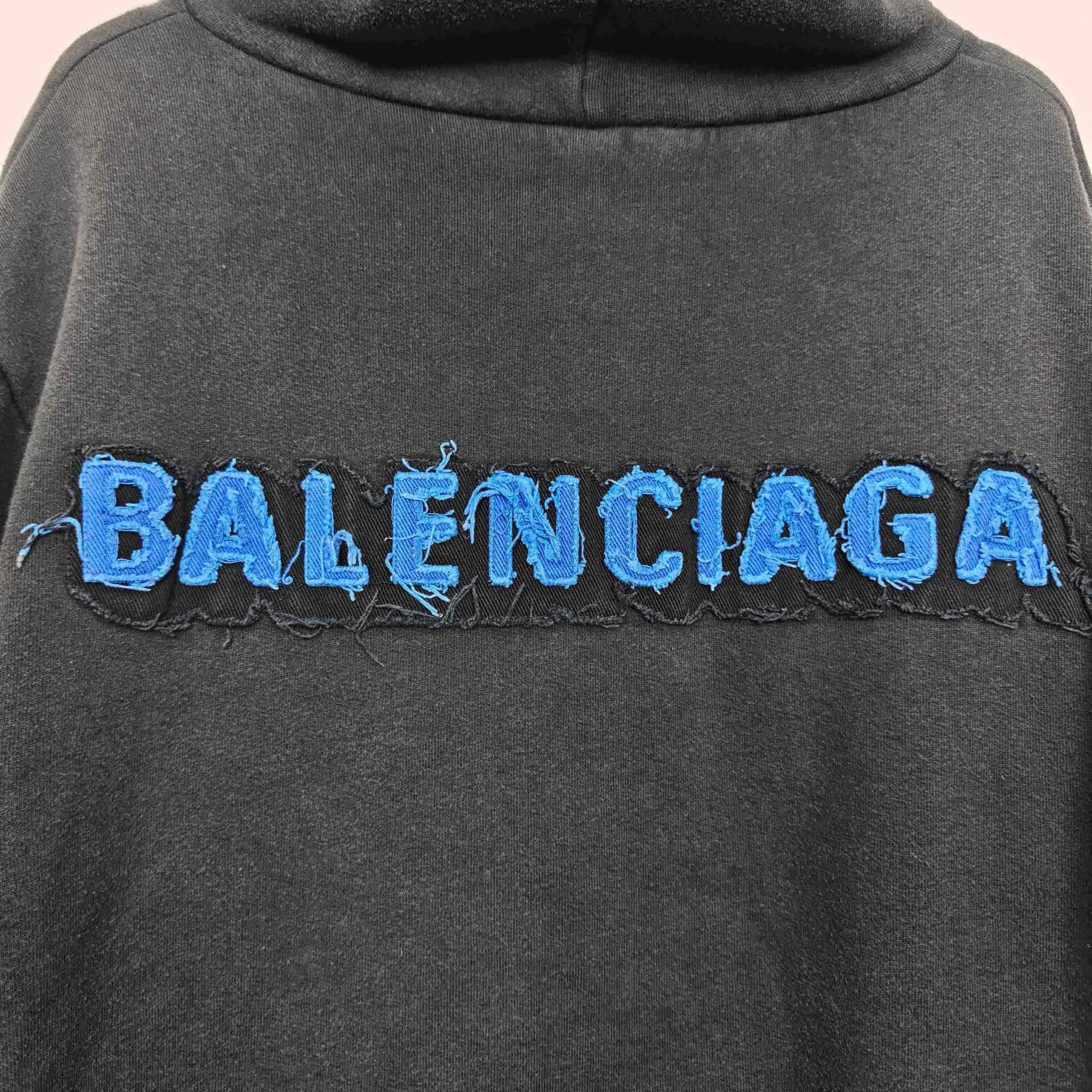 Balenciaga Balenciaga Logo Hoodie Size S Size US S / EU 44-46 / 1 - 5 Thumbnail