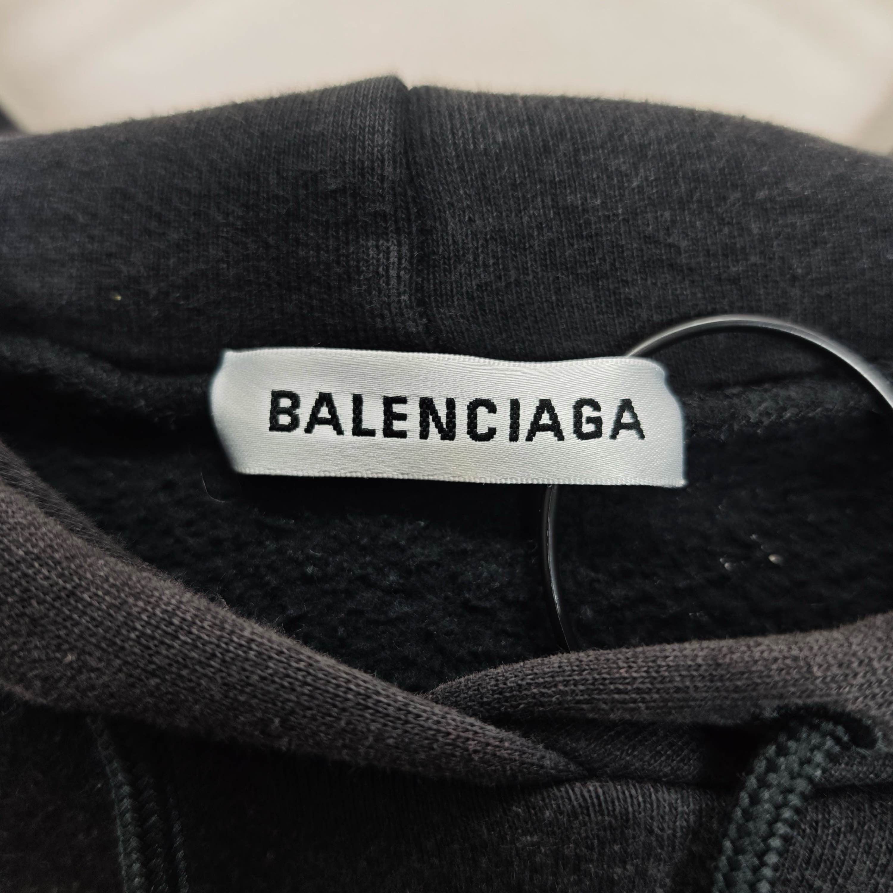 Balenciaga Balenciaga Logo Hoodie Size S Size US S / EU 44-46 / 1 - 12 Thumbnail