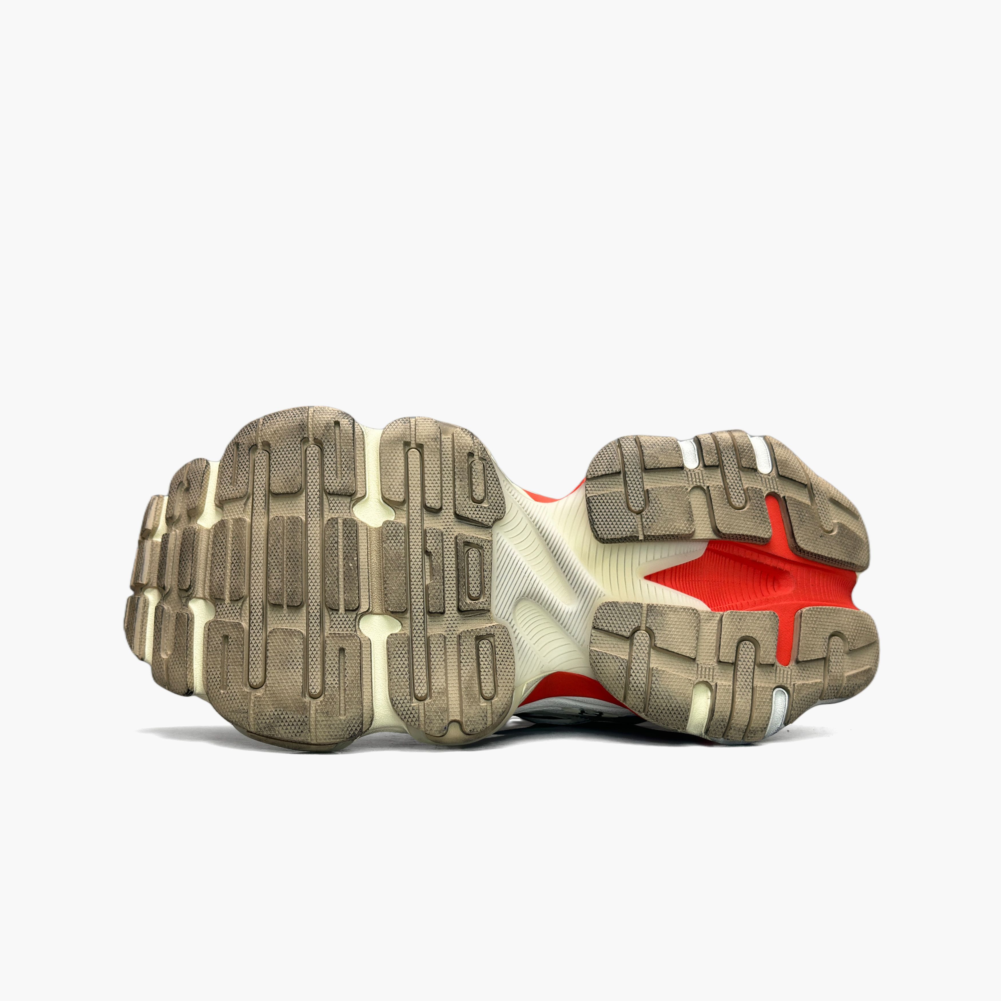 Balenciaga Balenciaga Cargo Sneakers Size 41 Size US 8 / EU 41 - 8 Thumbnail