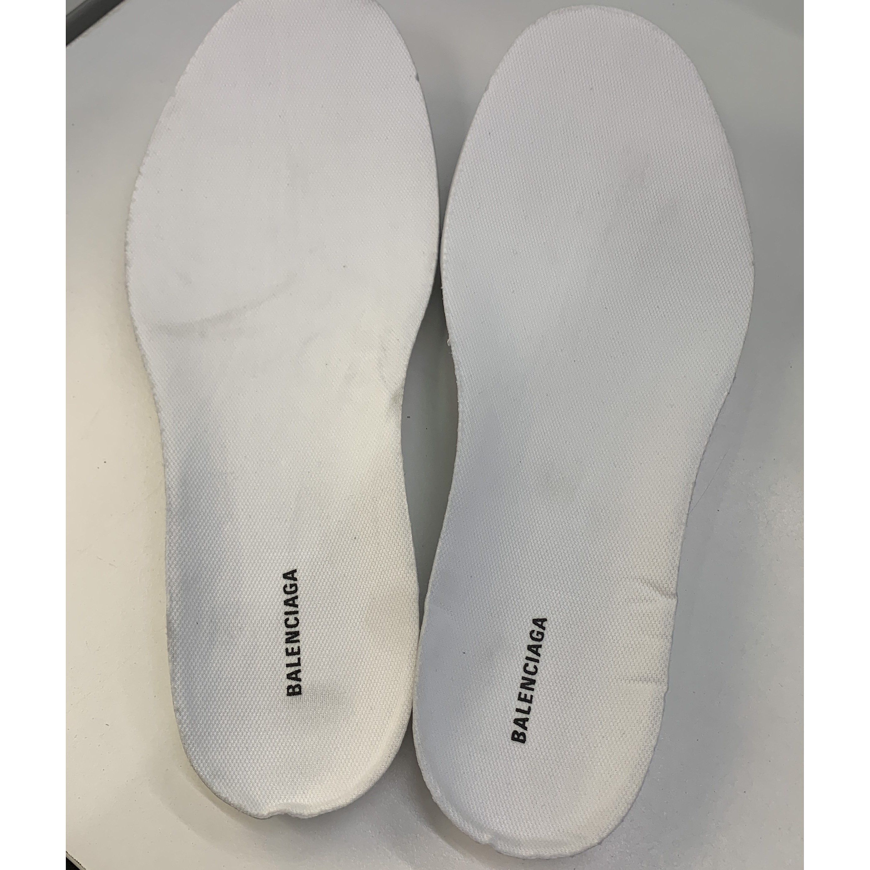 Balenciaga Balenciaga Cargo Low-Top Sneakers Size 36 Size US 6 / IT 36 - 11 Thumbnail