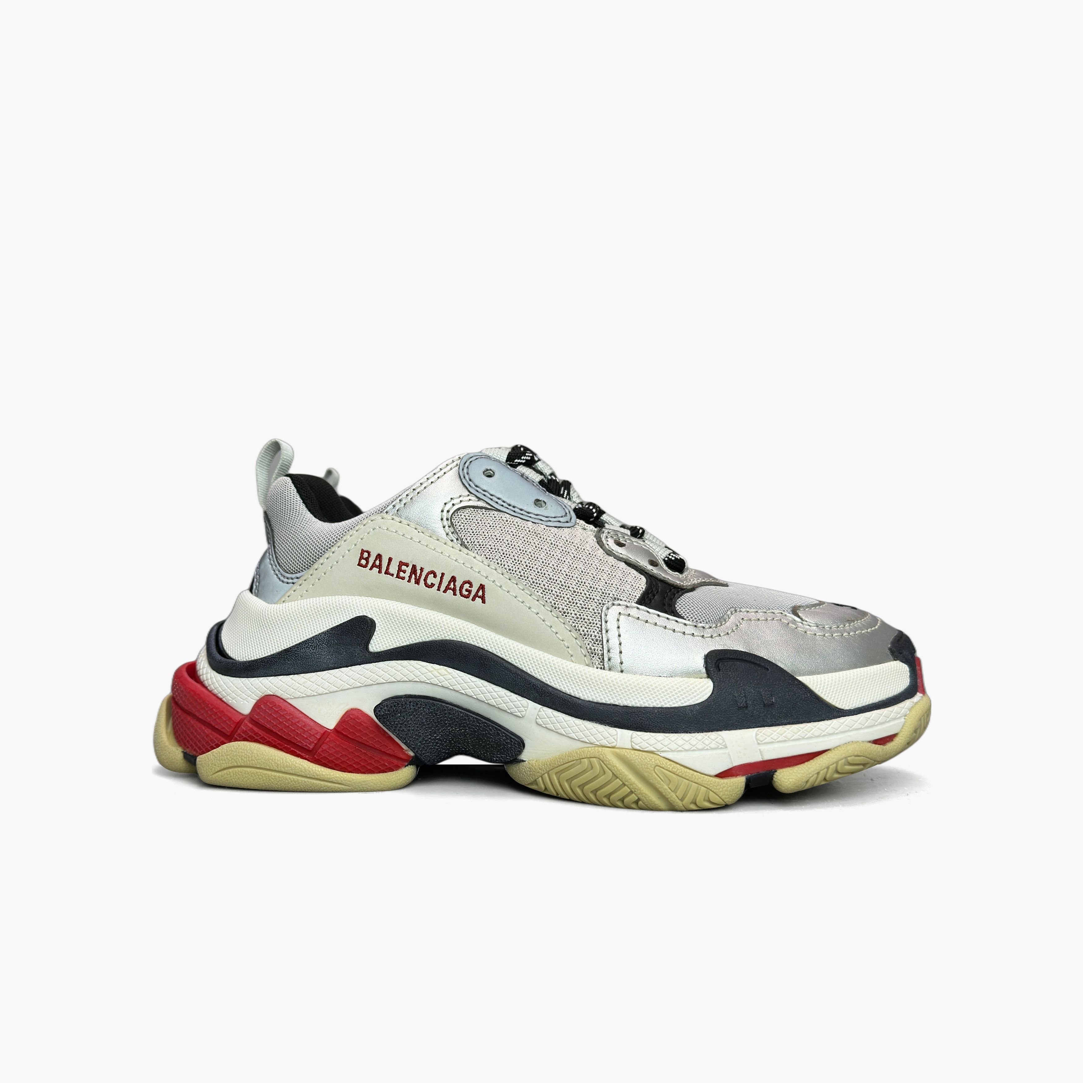 Balenciaga Balenciaga Triple S Low-Top Sneakers Size 37 Size US 7 / IT 37 - 4 Thumbnail
