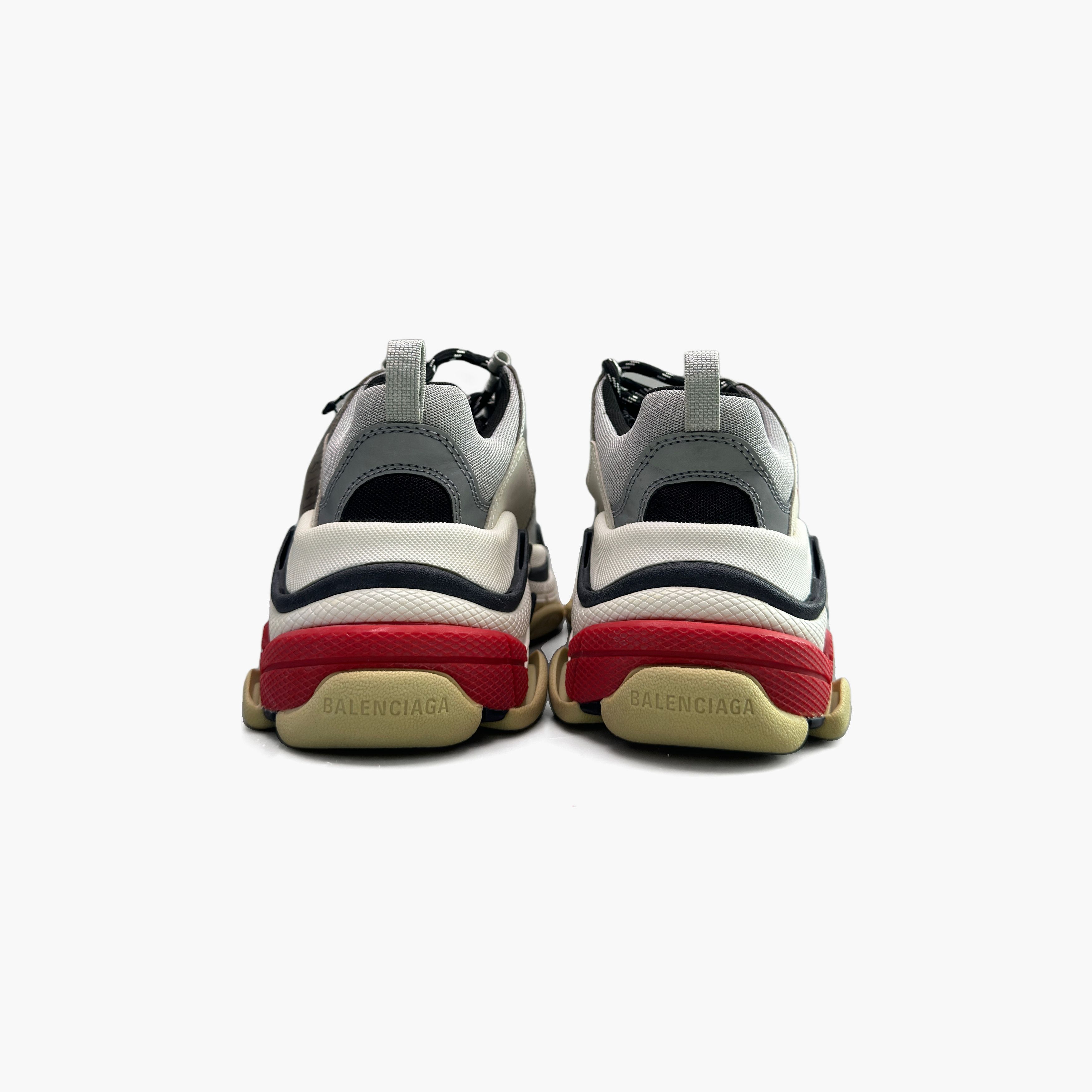 Balenciaga Balenciaga Triple S Low-Top Sneakers Size 37 Size US 7 / IT 37 - 6 Thumbnail