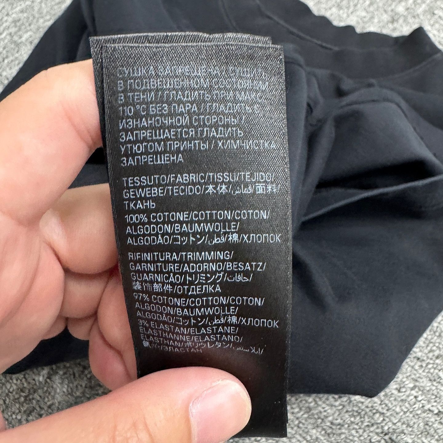 Balenciaga Balenciaga Reverse Logo T-Shirt Size XS Size US XS / EU 42 / 0 - 5 Thumbnail