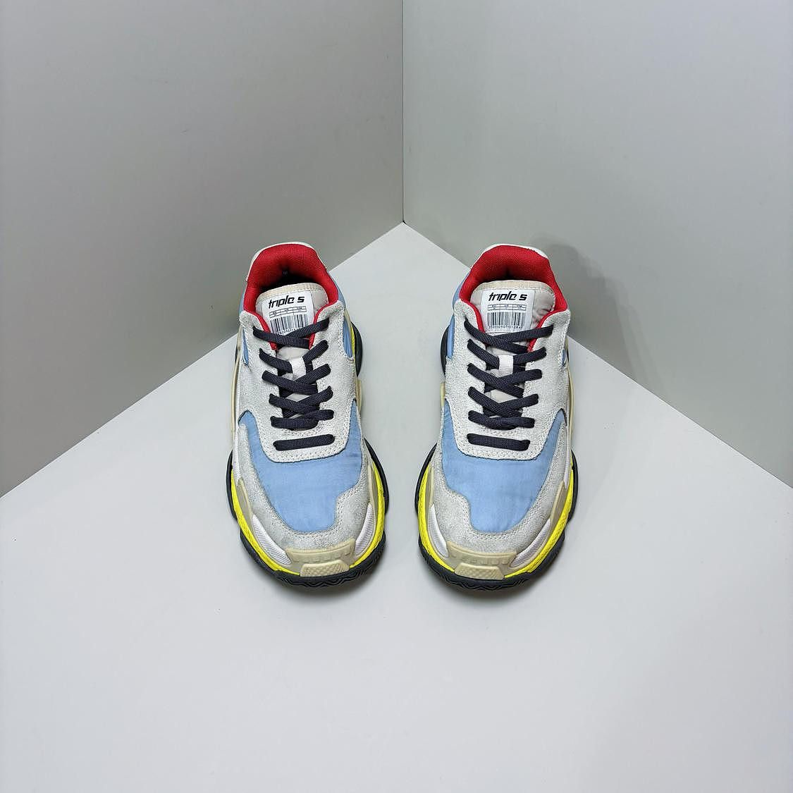 Balenciaga Balenciaga Triple S Multi-Color Sneakers Size 36 Size US 6 / IT 36 - 2 Thumbnail