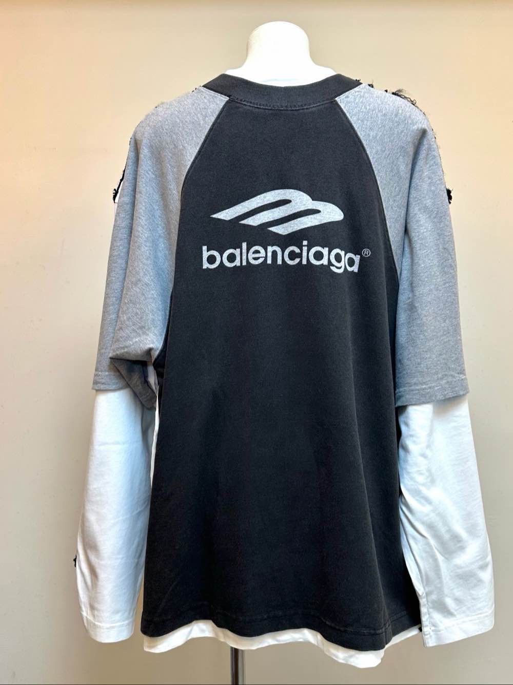 Balenciaga Balenciaga Layered Logo Sweatshirt Size M Size US M / EU 48-50 / 2 - 2 Thumbnail