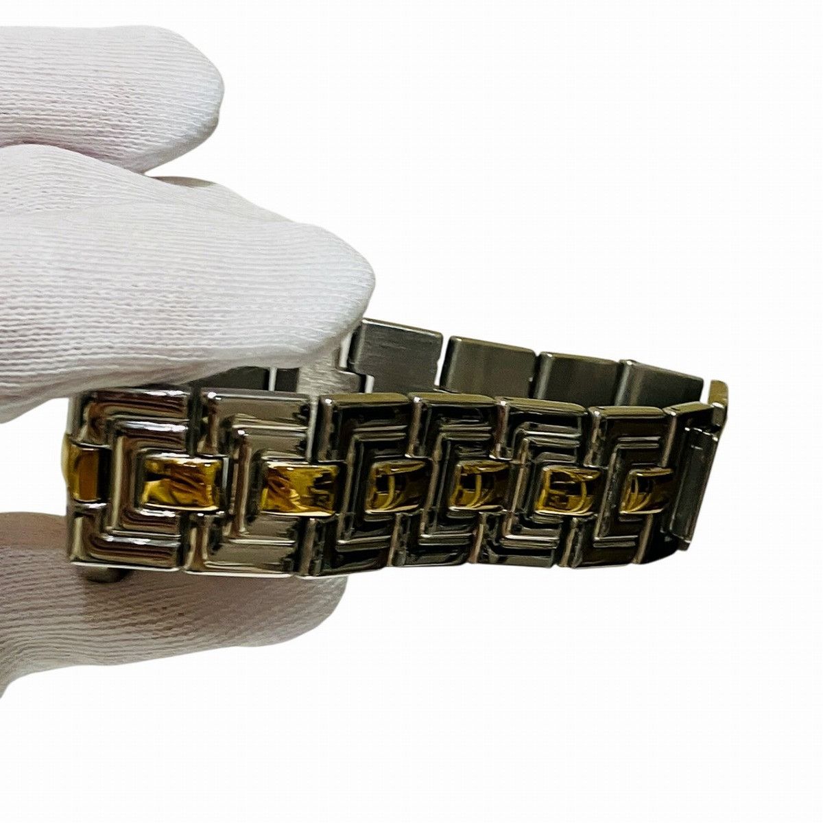 Givenchy Givenchy Givenchy Stainless Steel Quartz Wristwatch Metal Quartz DUTY FREE for USA Size ONE SIZE - 8 Thumbnail