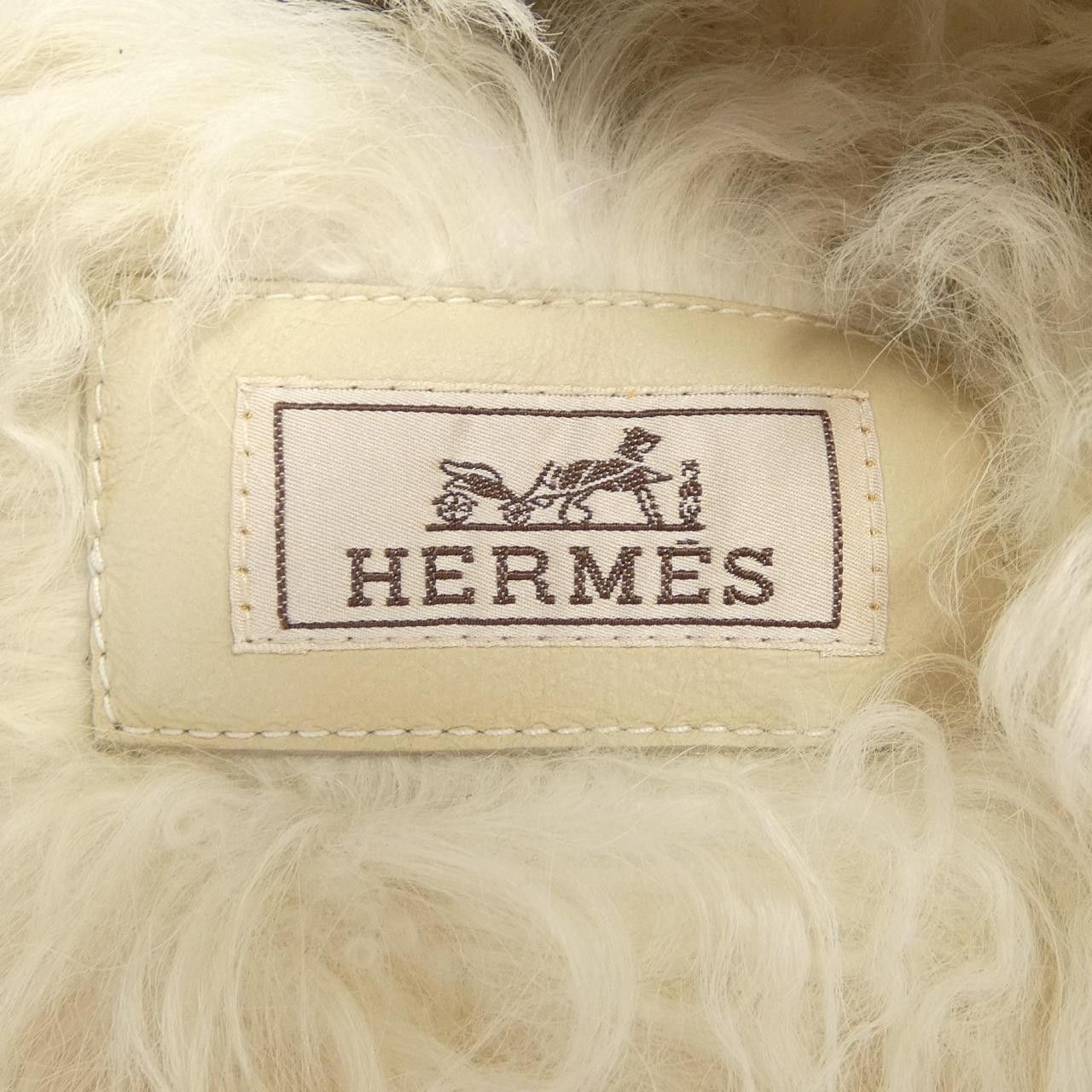 Hermes Hermes Hermes Shearling Vest Fur Tops DUTY FREE for USA Size ONE SIZE - 4 Thumbnail