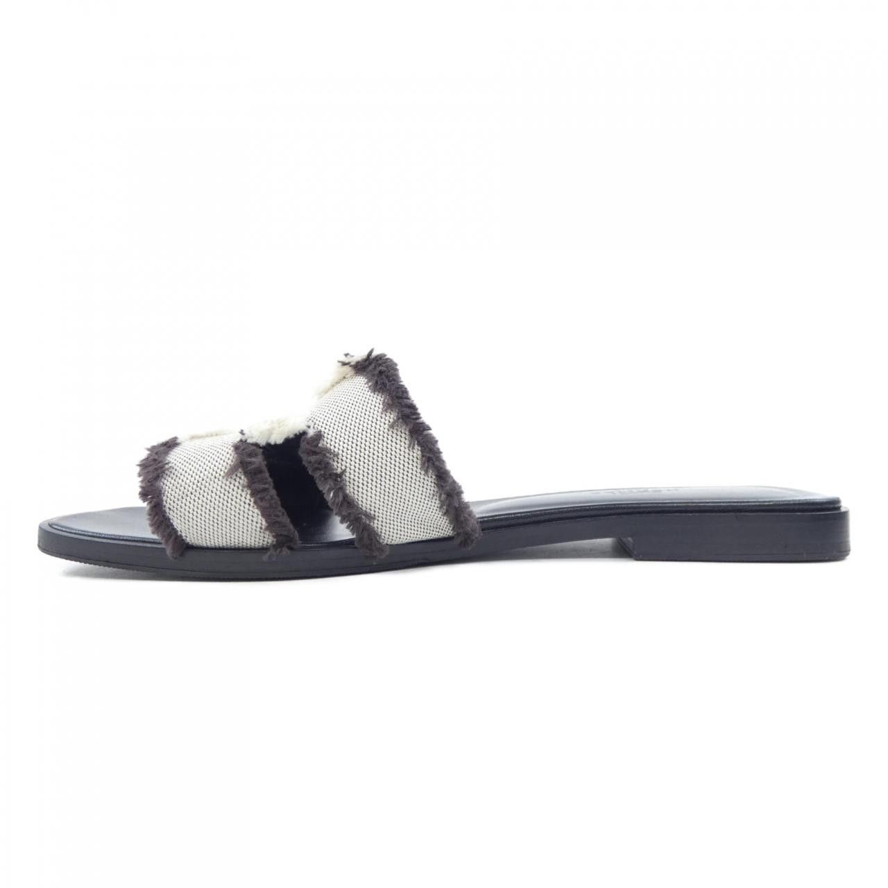 Hermes Hermes Hermes Oran Toile H Fringe Canvas Sandals Textile Shoes DUTY FREE for USA Size ONE SIZE - 2 Thumbnail