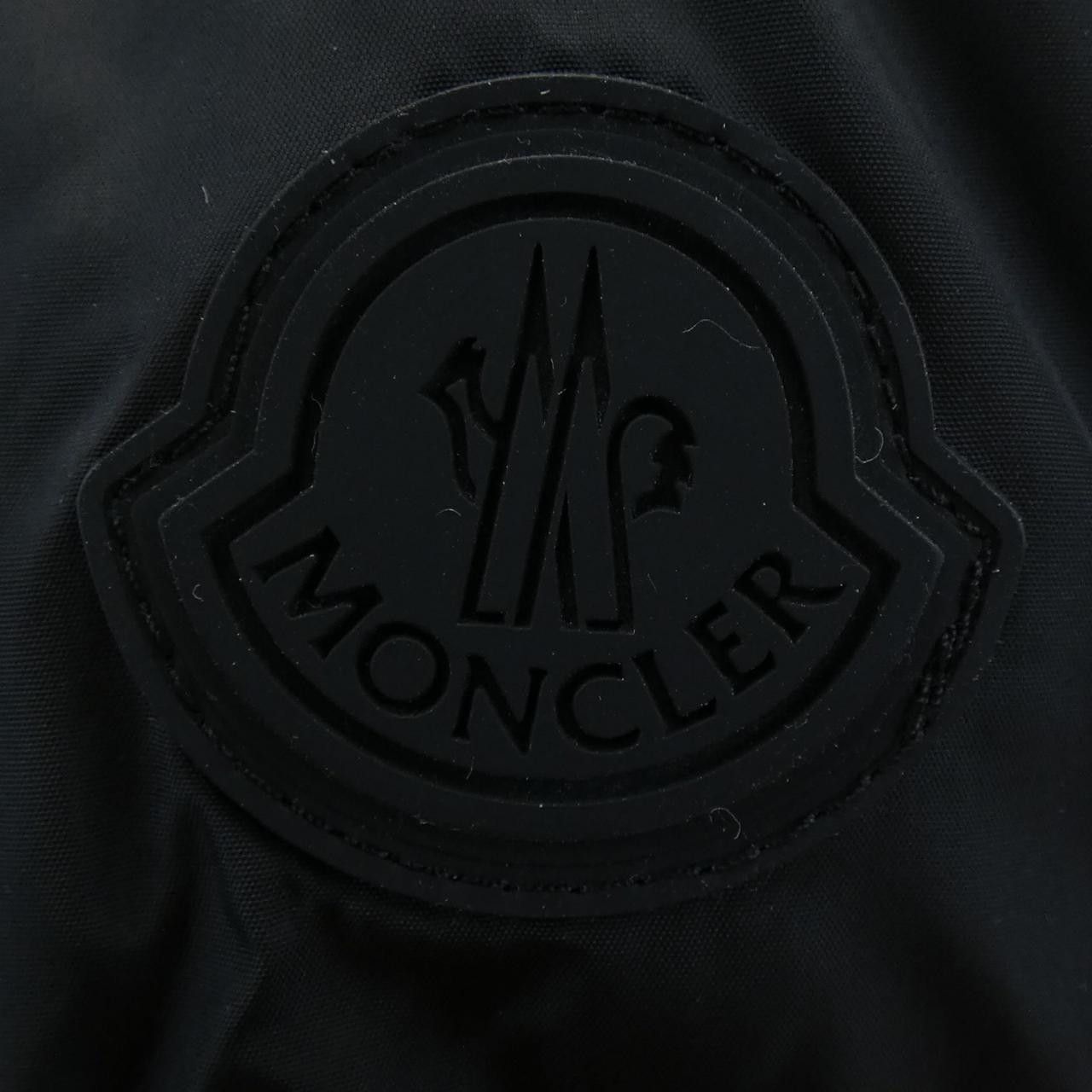 Moncler Moncler Moncler MONTCLA Down Jacket Textile Outerwear MONTCLA DUTY FREE for USA Size ONE SIZE - 8 Thumbnail