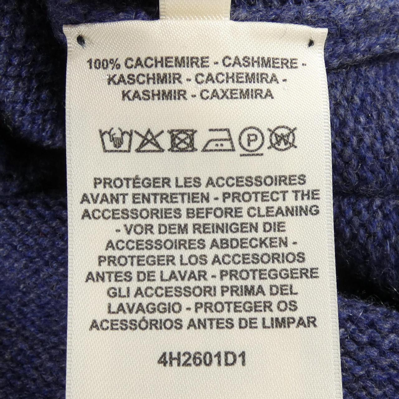 Hermes Hermes Hermes Canadian Button Cashmere Knitwear Textile Tops DUTY FREE for USA Size ONE SIZE - 3 Thumbnail