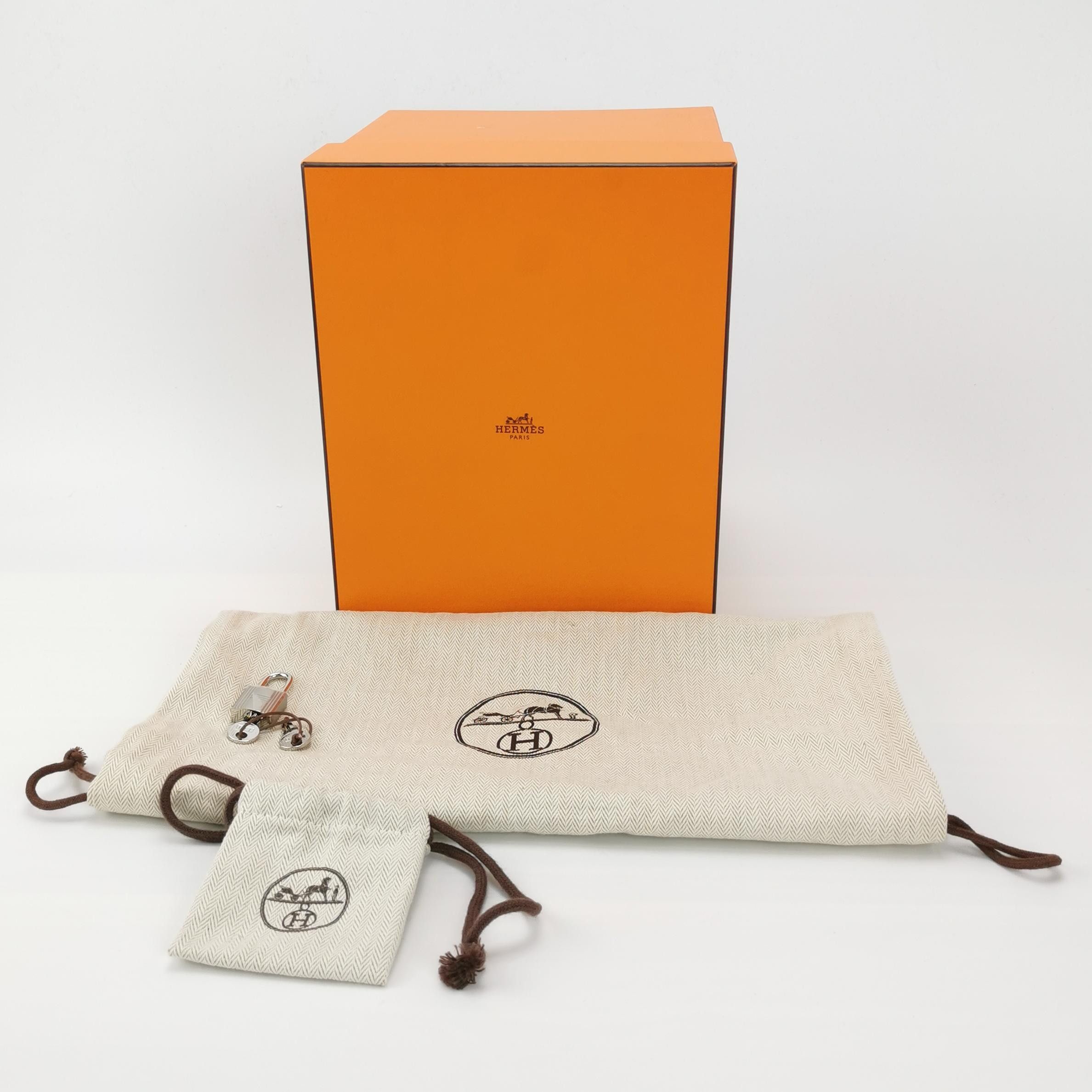 Hermes Hermes Women os Tote Bags Size ONE SIZE - 9 Thumbnail