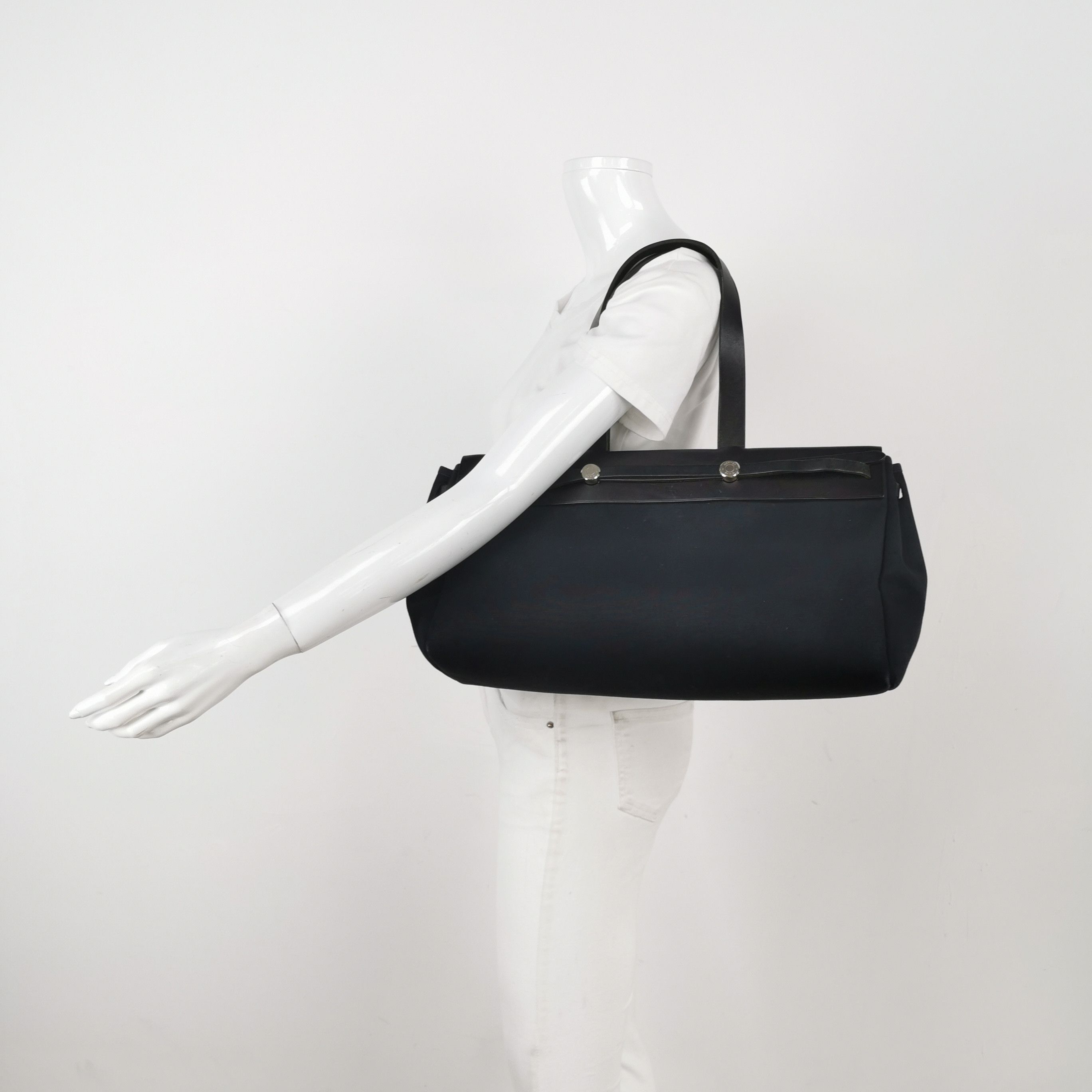 Hermes Hermes Women os Shoulder Bags Size ONE SIZE - 2 Thumbnail