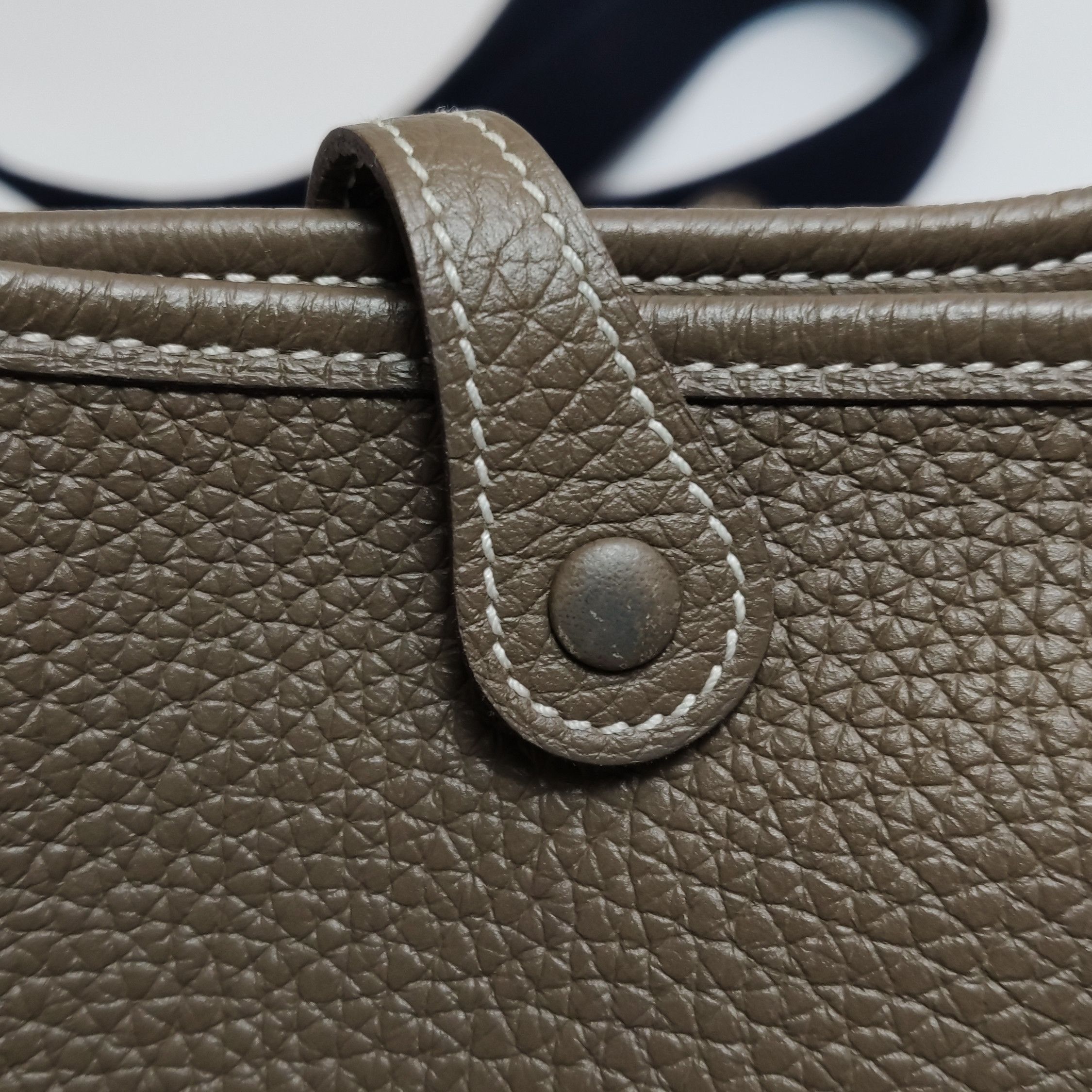 Hermes Hermes Women os Shoulder Bags Size ONE SIZE - 14 Thumbnail