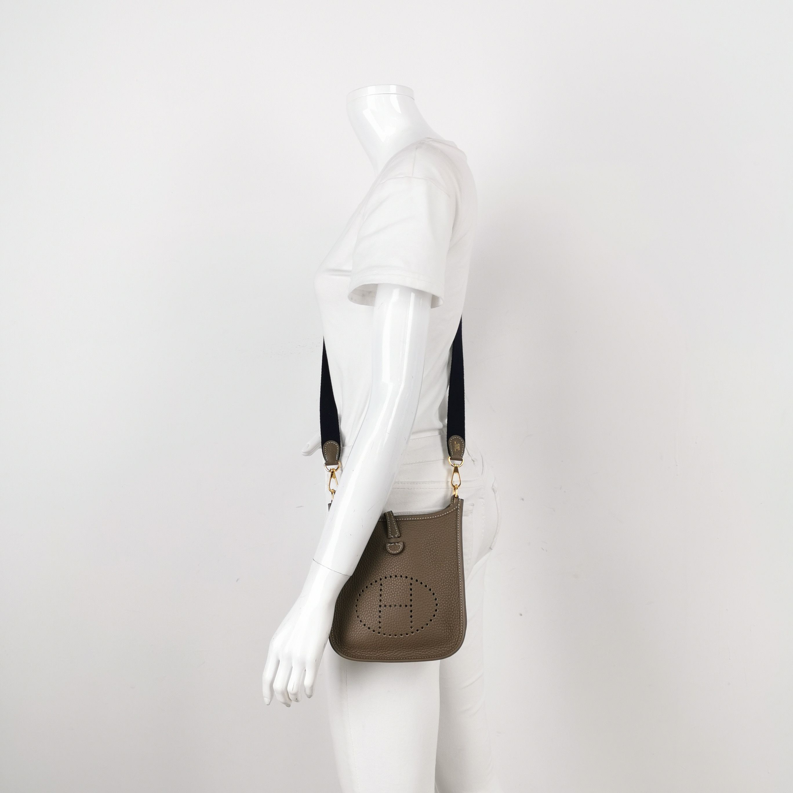 Hermes Hermes Women os Shoulder Bags Size ONE SIZE - 2 Thumbnail